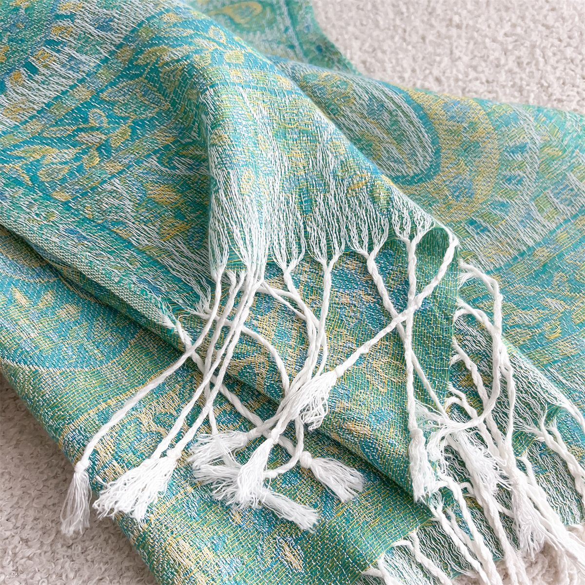 Cashew Jacquard Faux Cashmere Shawl – Vintage Tassel Detail