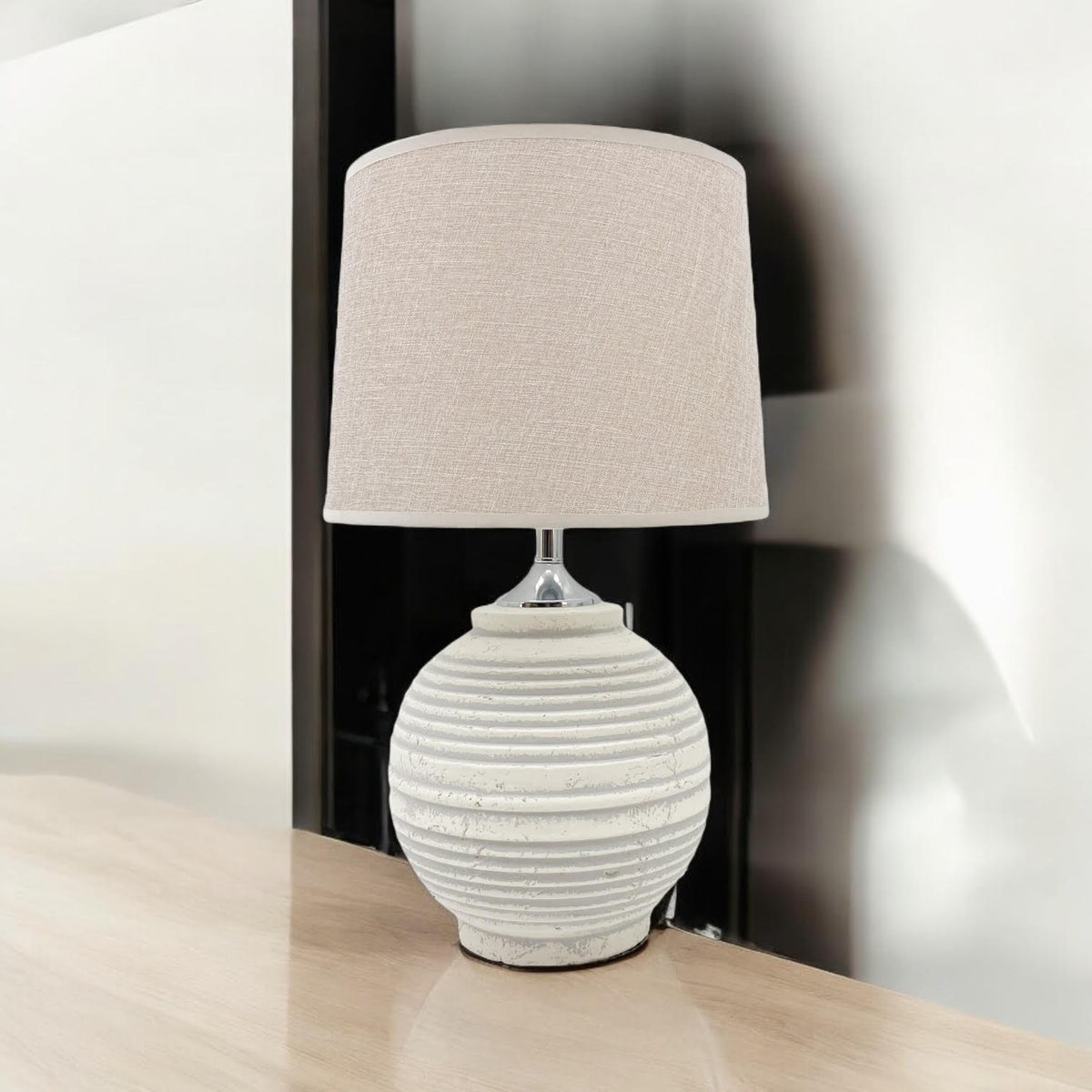 44X15X15CM TABLE LAMP