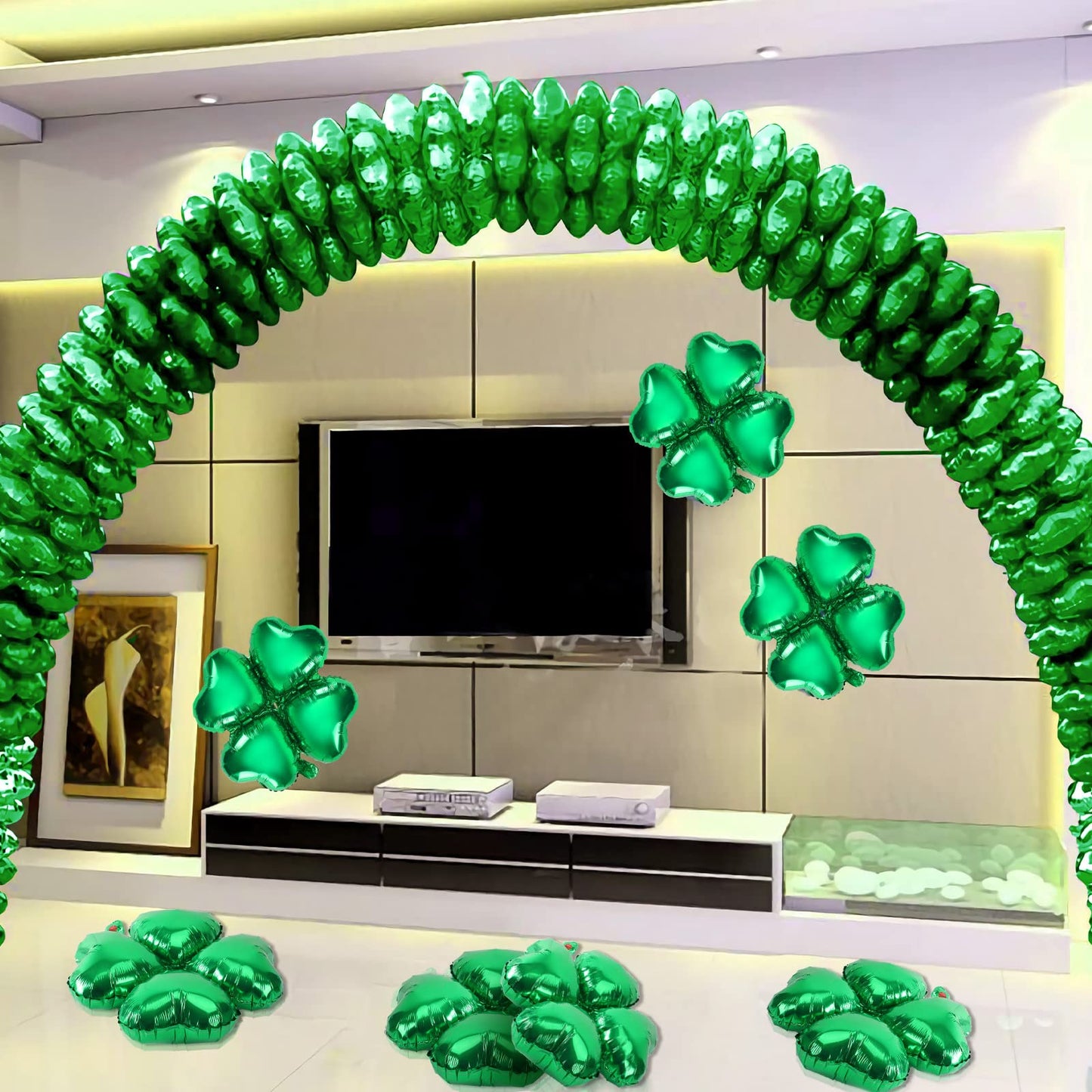 FEBSNOW 24Pcs St. Patrick's Day Foil Balloons – 18 Inch Shamrock & Heart Garland Set