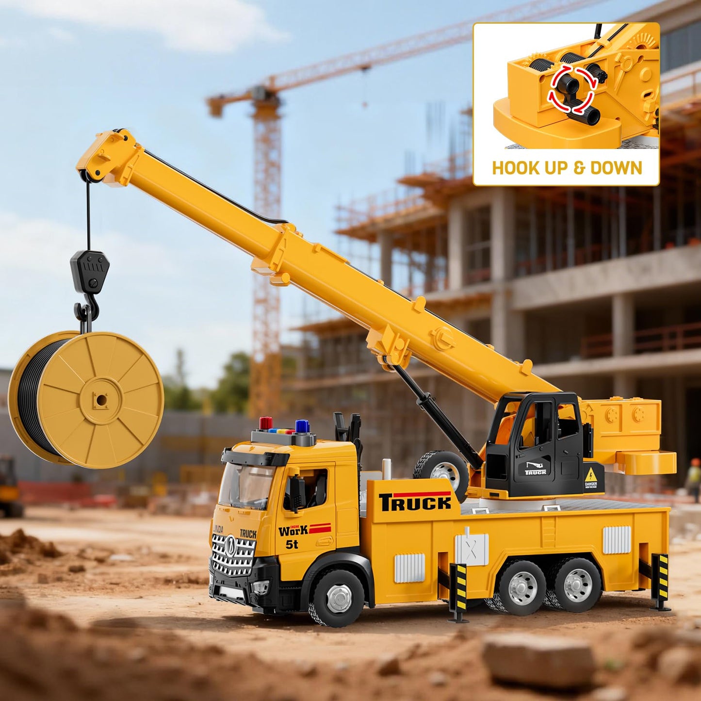 FEIDAMA 1:64 Mobile Crane Toy – 5t Capacity, Light & Sound, Alloy Construction Vehicle for Ages 3–7
