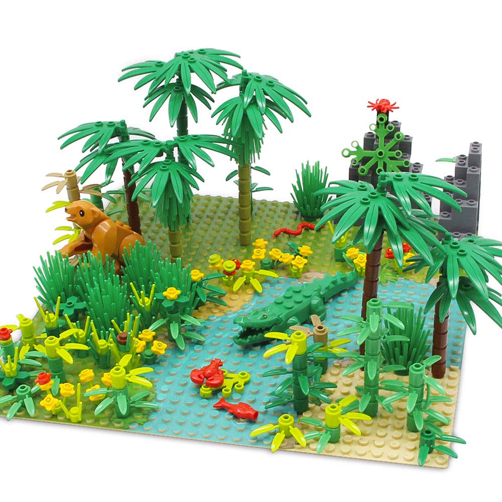 Feleph Rainforest Jungle Building Blocks Kit – 582 Pieces, 2 Base Plates, Compatible with Major Brands