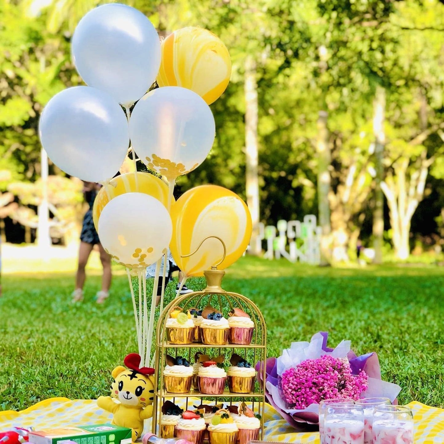 Fenxyo 8-Set Balloon Stand Kit – Easy Table Centerpieces for Any Celebration