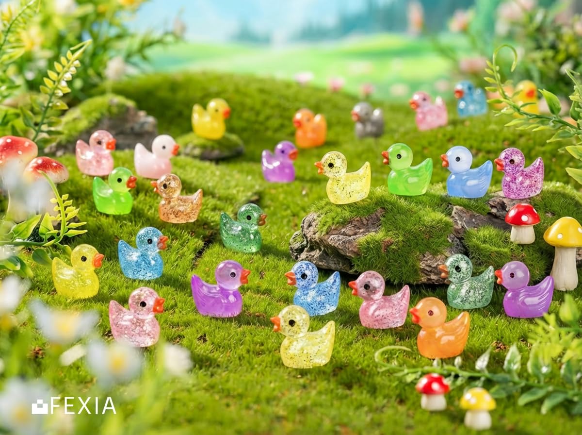 FEXIA 100pcs Mini Ducks – Glow-in-the-Dark & Glitter Resin Figures for Dollhouse & Fairy Garden