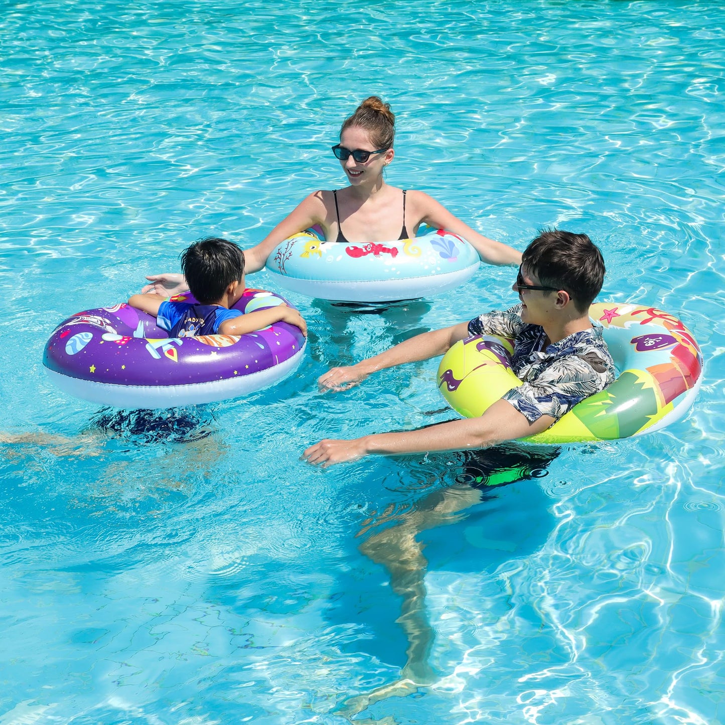 FindUWill 4 Pack Pool Floats + 2 Beach Balls | Inflatable Pool Toys