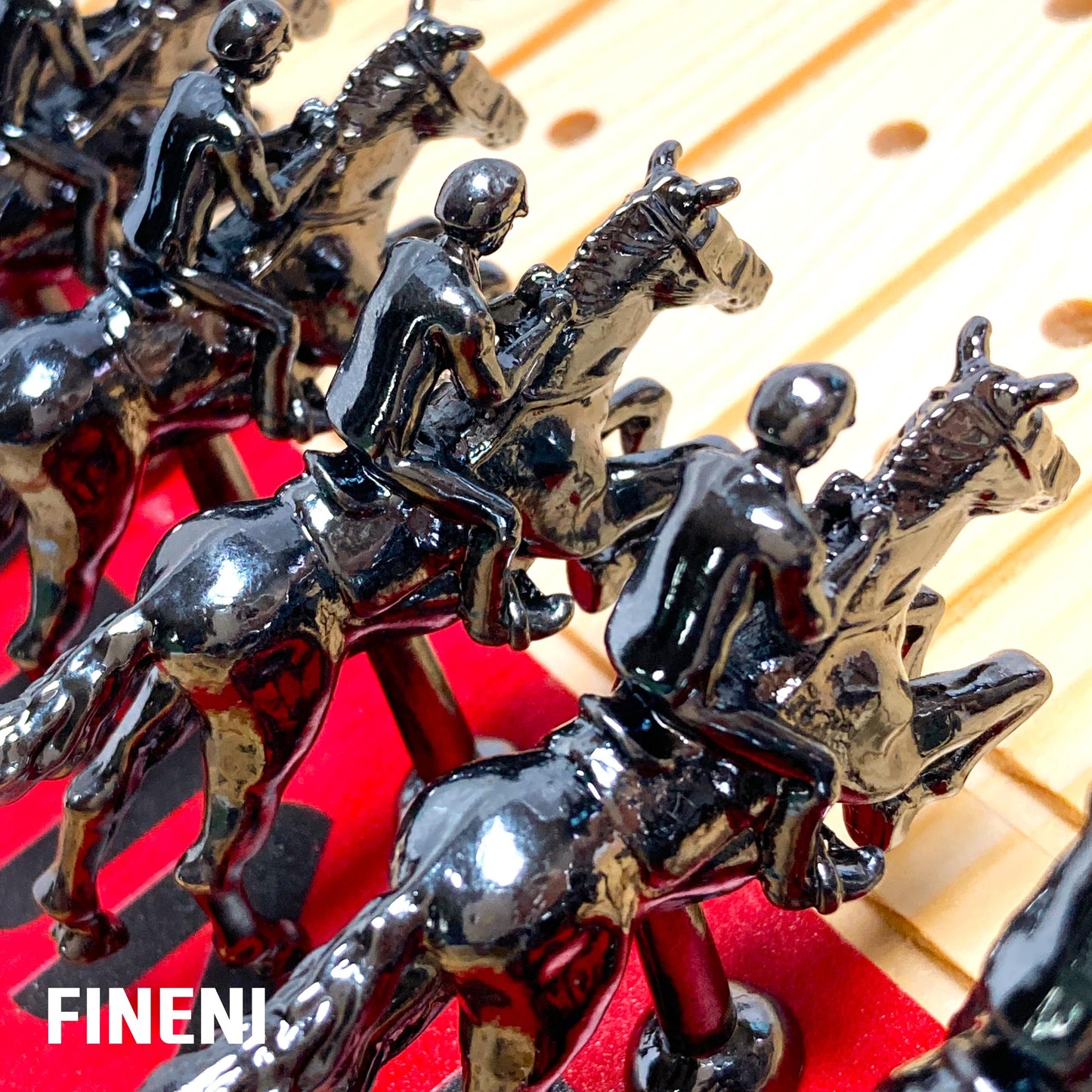 FINENI Horse Racing Board Game - 11 Premium Metal Horses, Pine Wood Board, Dice & Cards