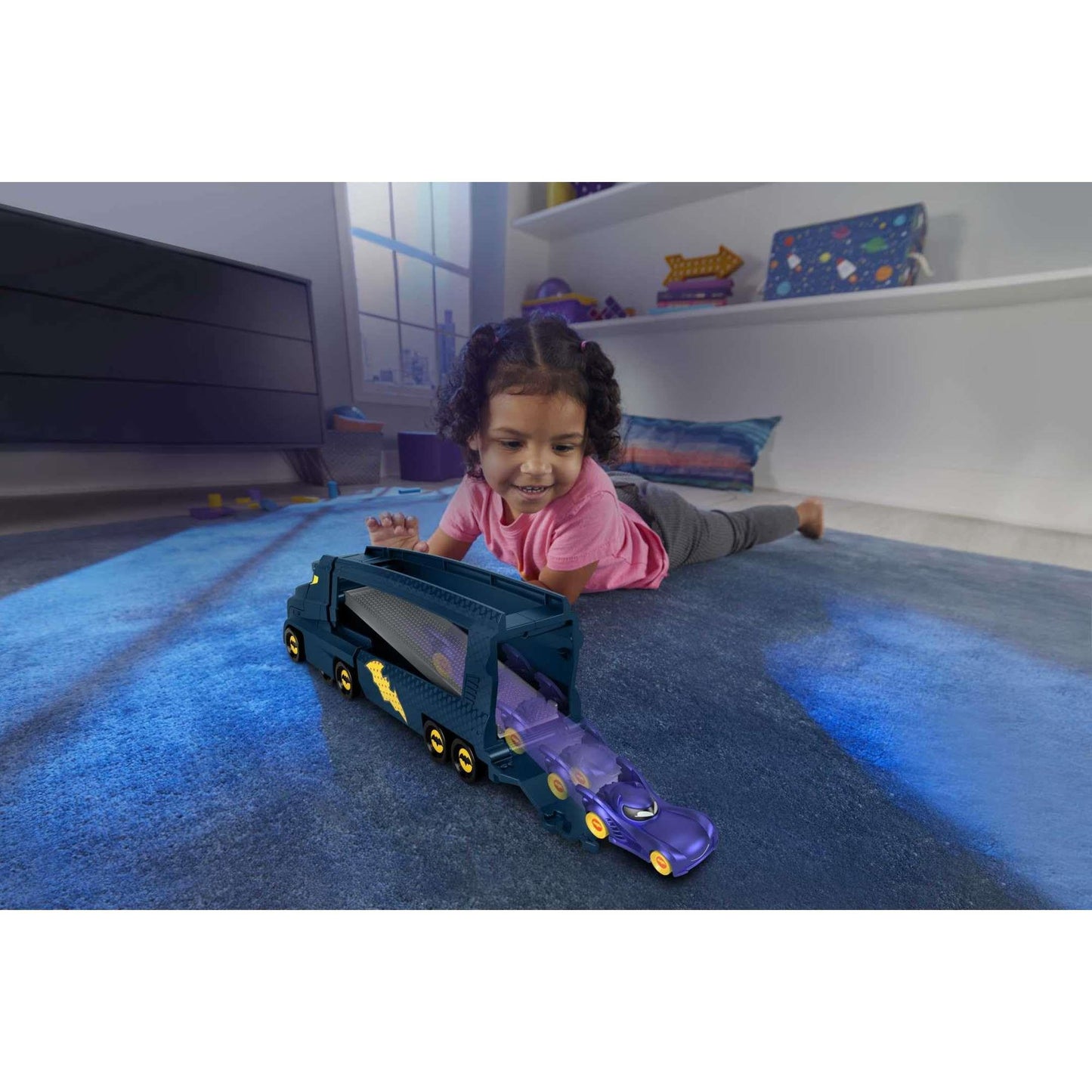 Fisher-Price Batwheels Bat-Big Rig Toy Hauler with Bam the Batmobile – 1:55 Diecast, Ages 3+