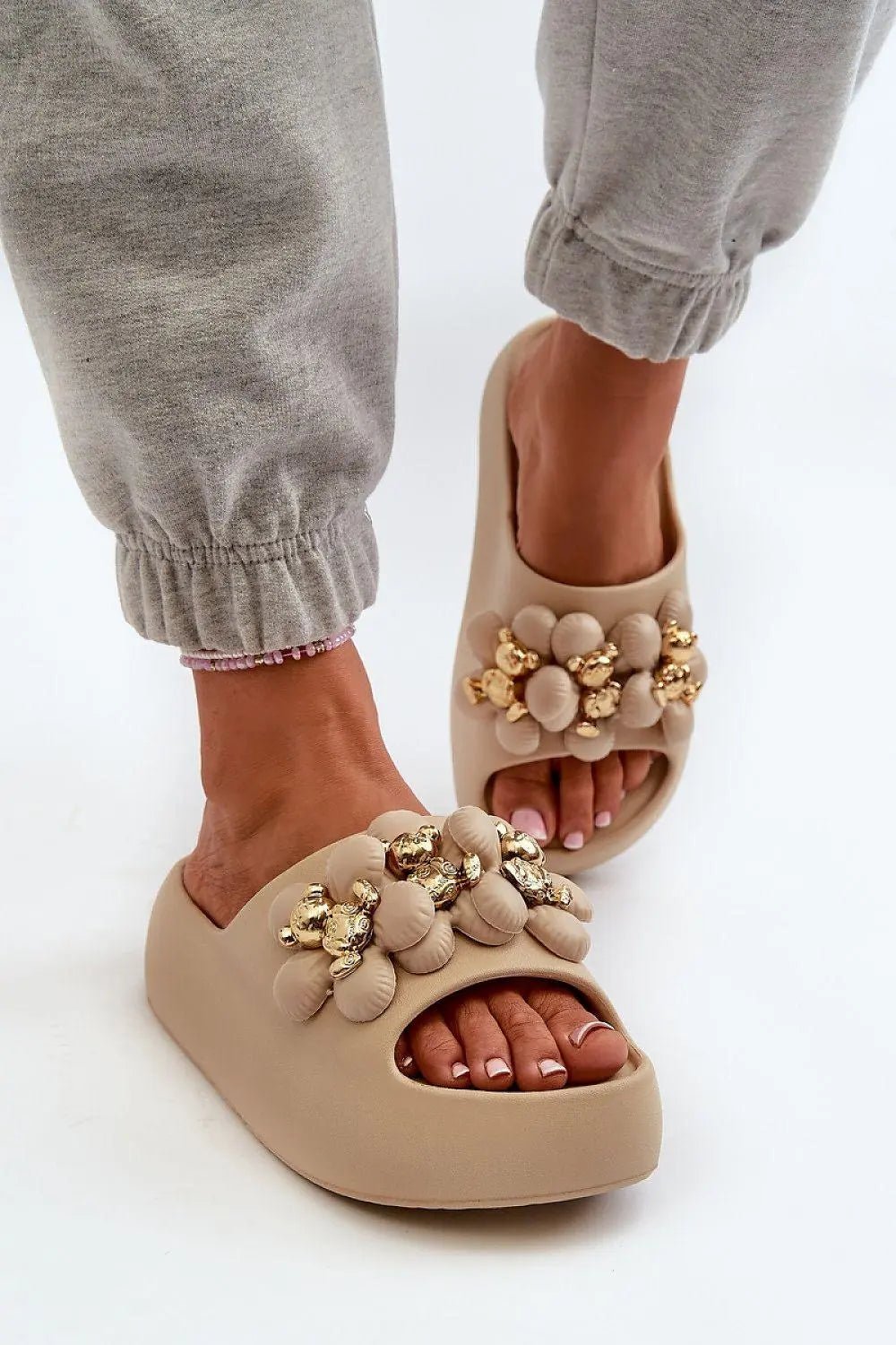 Flip-flops model 198599 Step in style