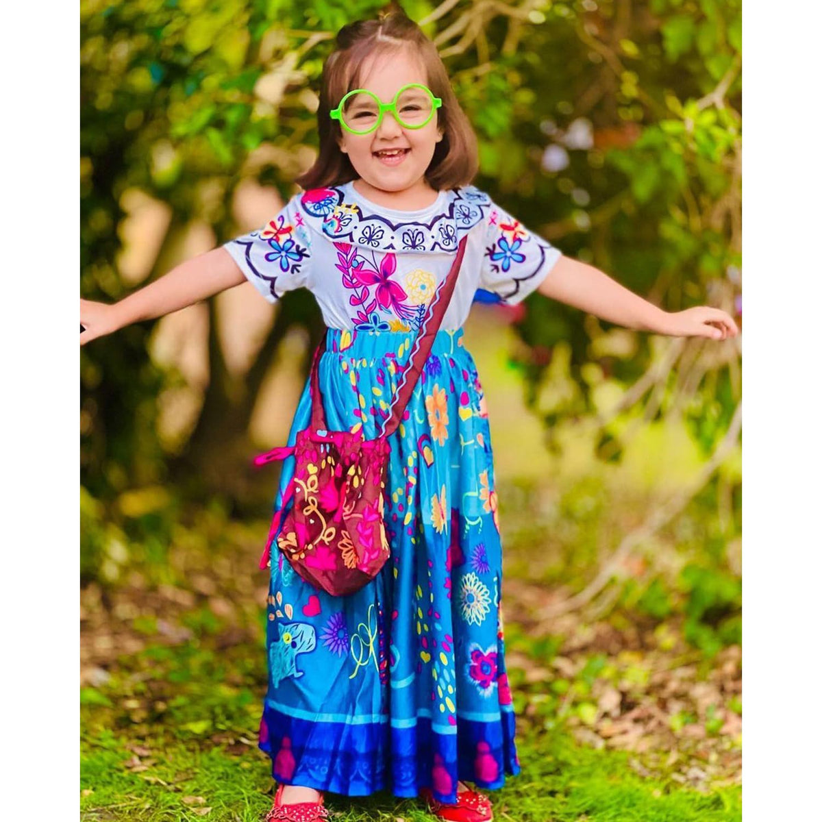 Foierp Mirabel Dress for Kids – Encanto Costume with Bag & Accessories