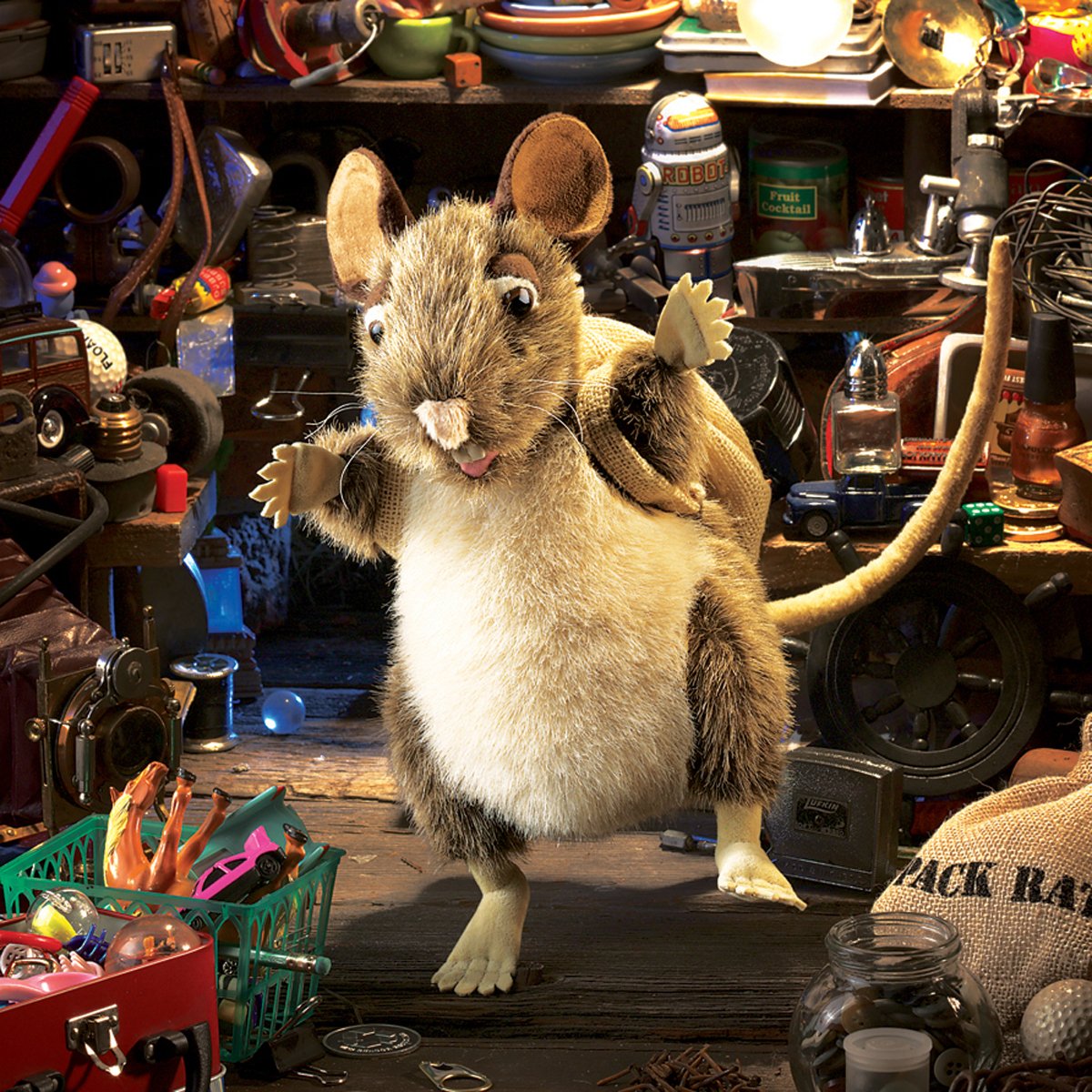 Folkmanis Pack Rat Hand Puppet – Brown & Beige Plush for Storytelling & Stage