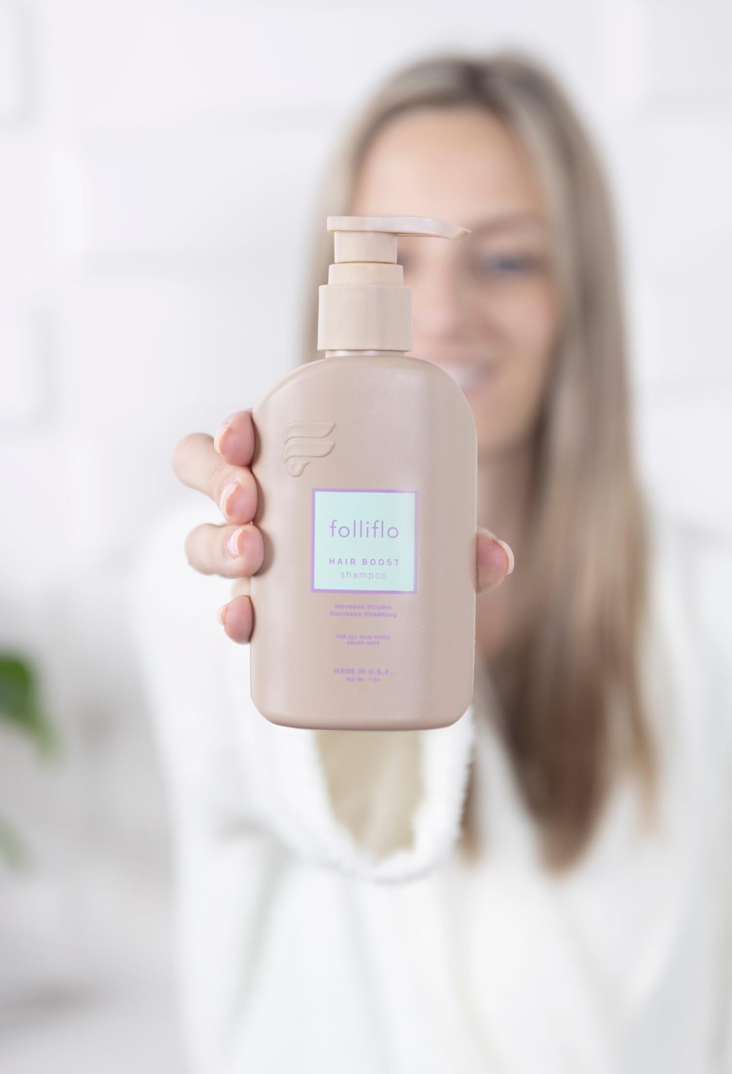 Folliflo Hair Boost Shampoo – Thicker-Looking Hair, Gentle Daily Cleanse (Up to 90 Day Supply)