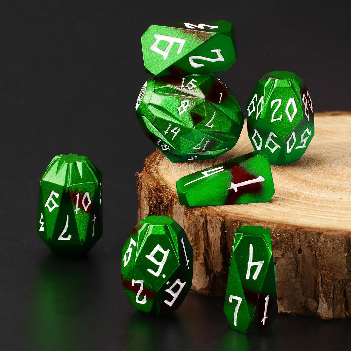 FONVGOGO Metal DND Dice Set – 7-Piece Zinc Alloy Polyhedral Dice with Storage Case (Black/Green)