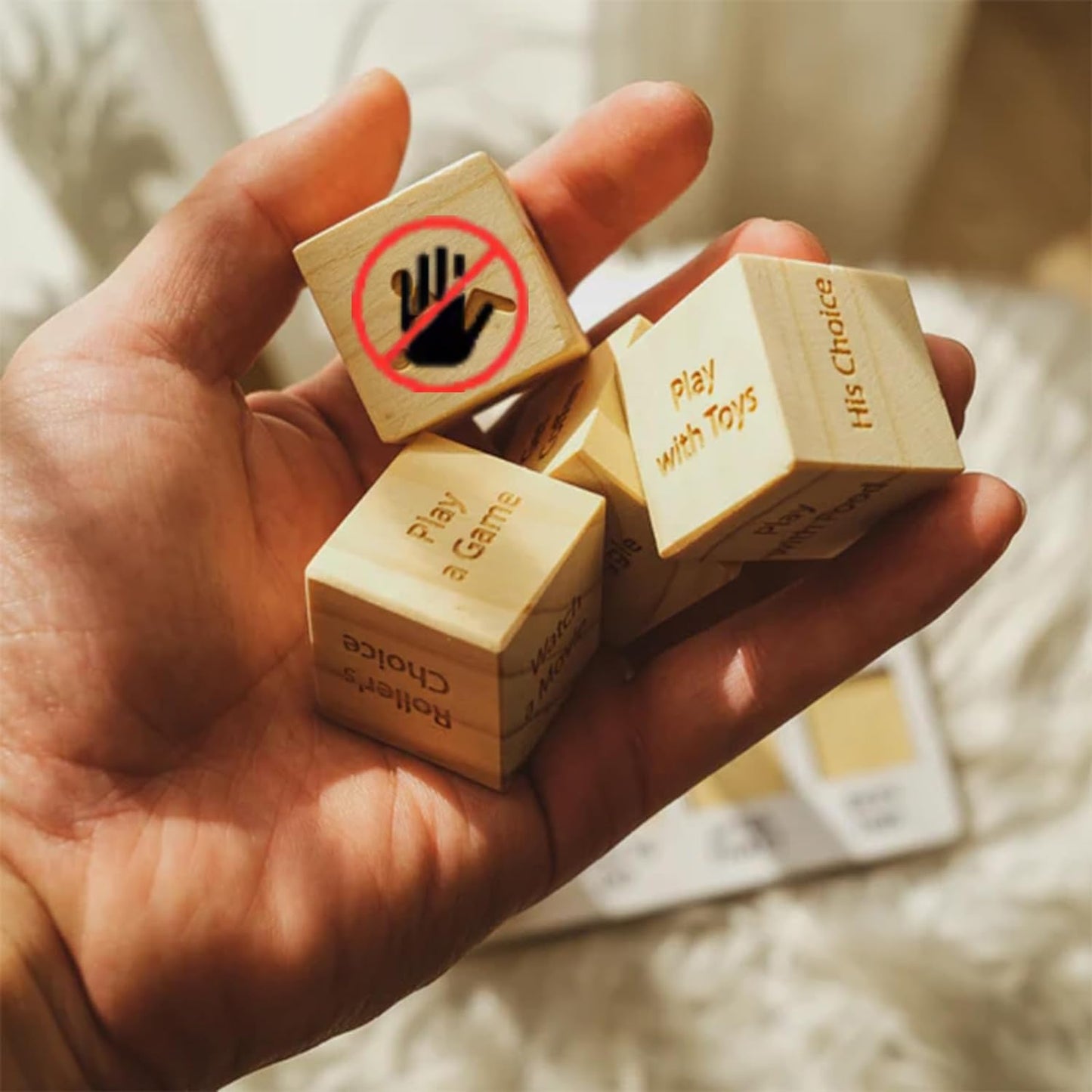 FOWSEEK Date Night Dice – Portable Wooden Couple’s Idea Dice for Romantic Nights