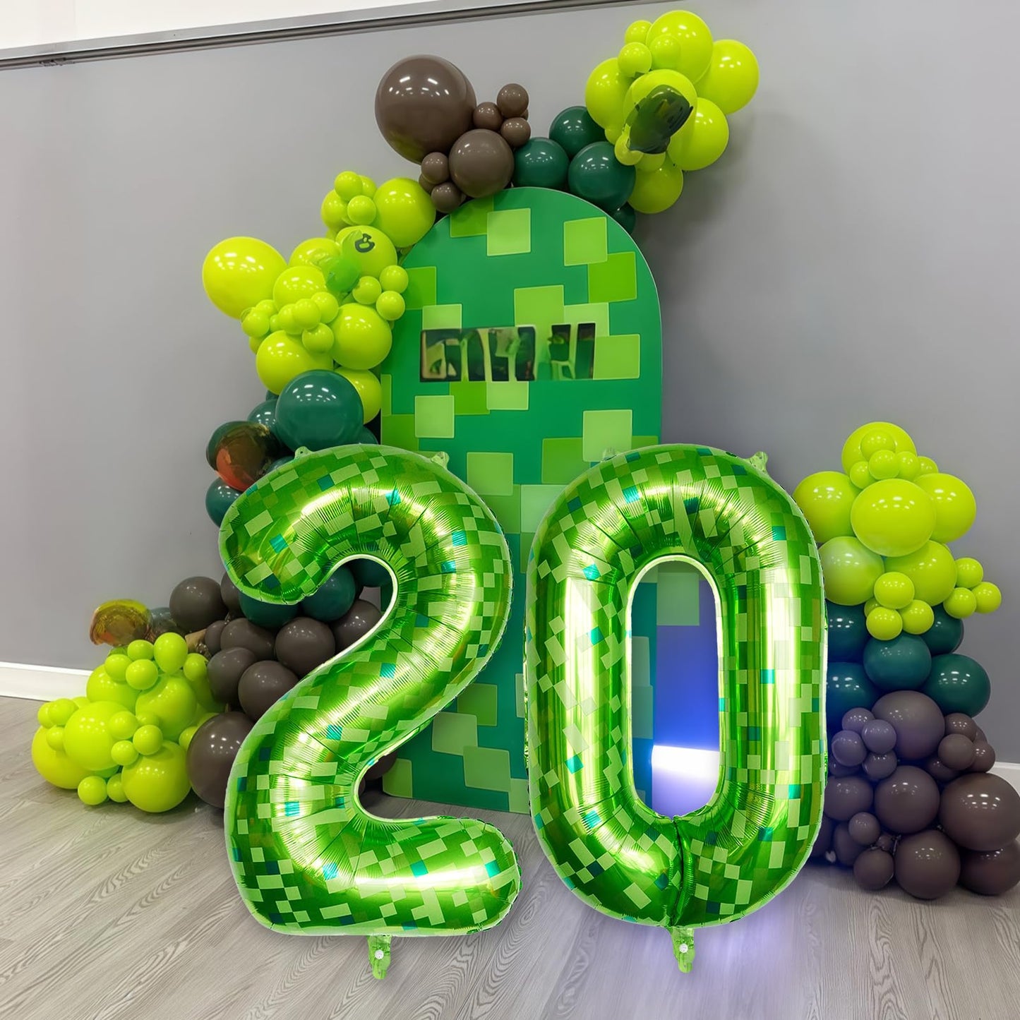 Froova 40-Inch Lime Green Pixel Number 0 Balloon for 10th Birthday – Reusable Foil Decoration