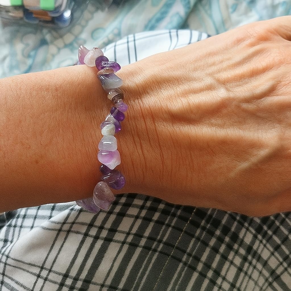 Funewest Valentines Day Gem Gifts - 24 Crystal Bracelets with Treasure Box Cards for Class Parties