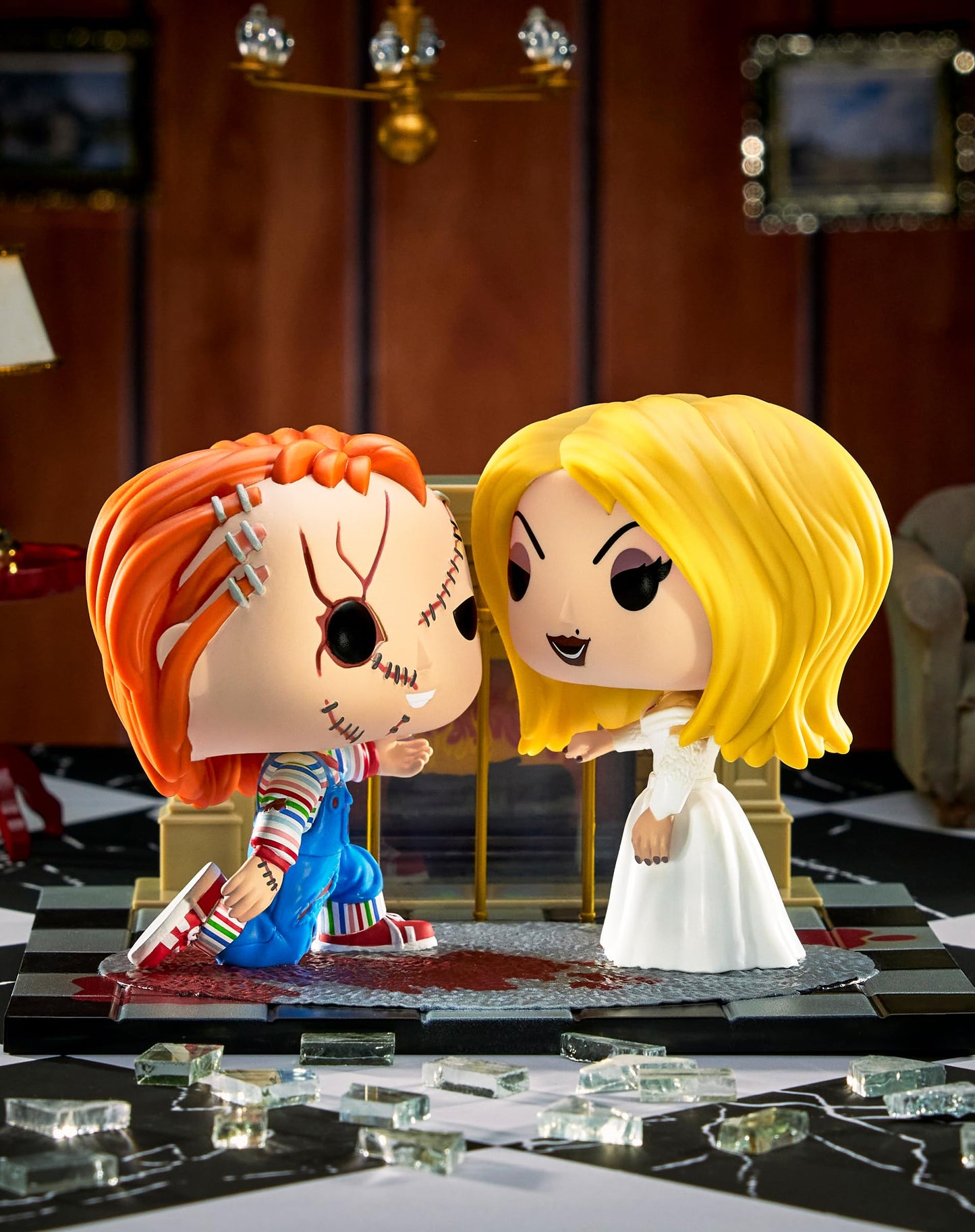 Funko POP! Bride of Chucky – Chucky & Tiffany Movie Moment Figure (3.5 in)