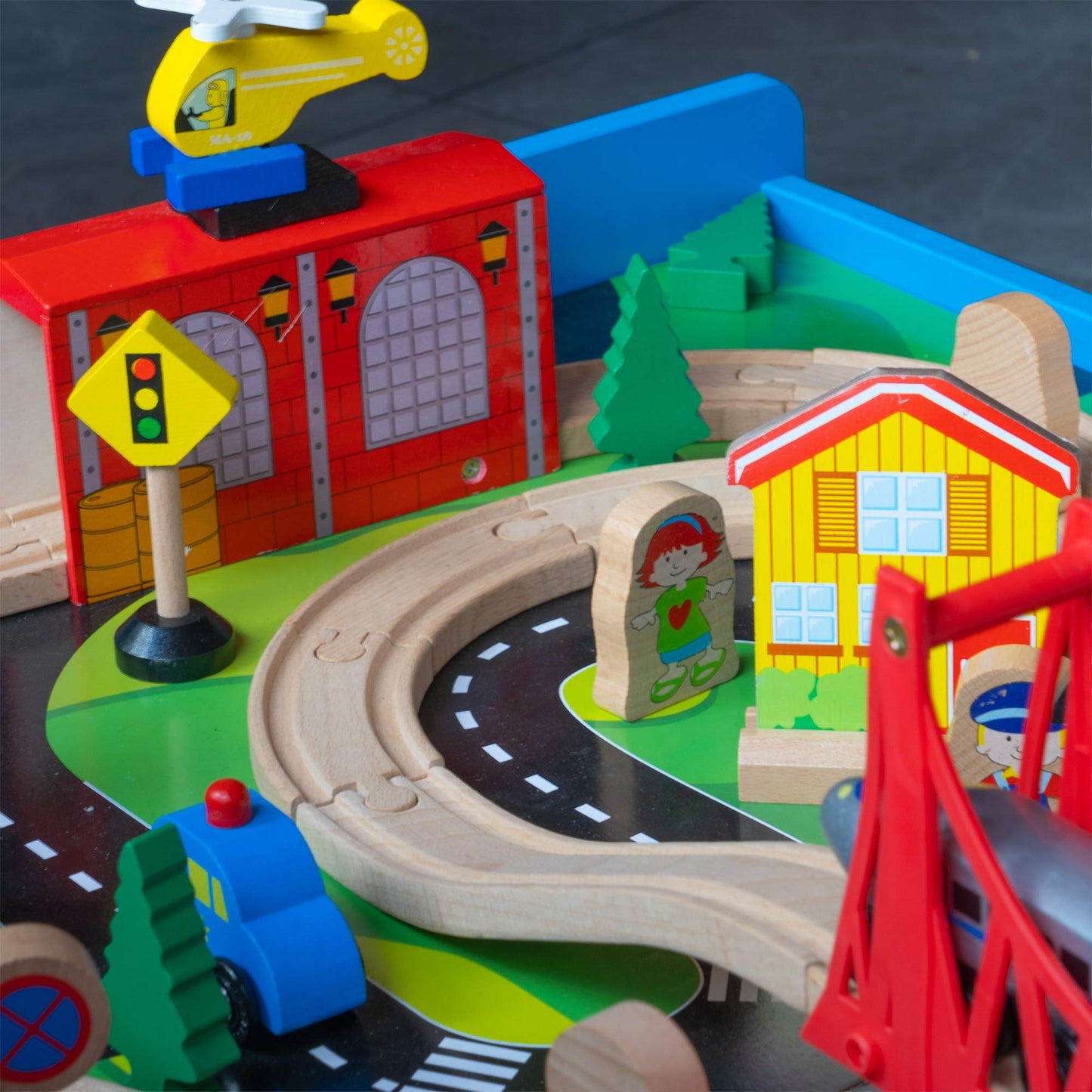 FUNPENY Train Table Toys – Wooden Train Set with City Accessories for Kids & Toddlers