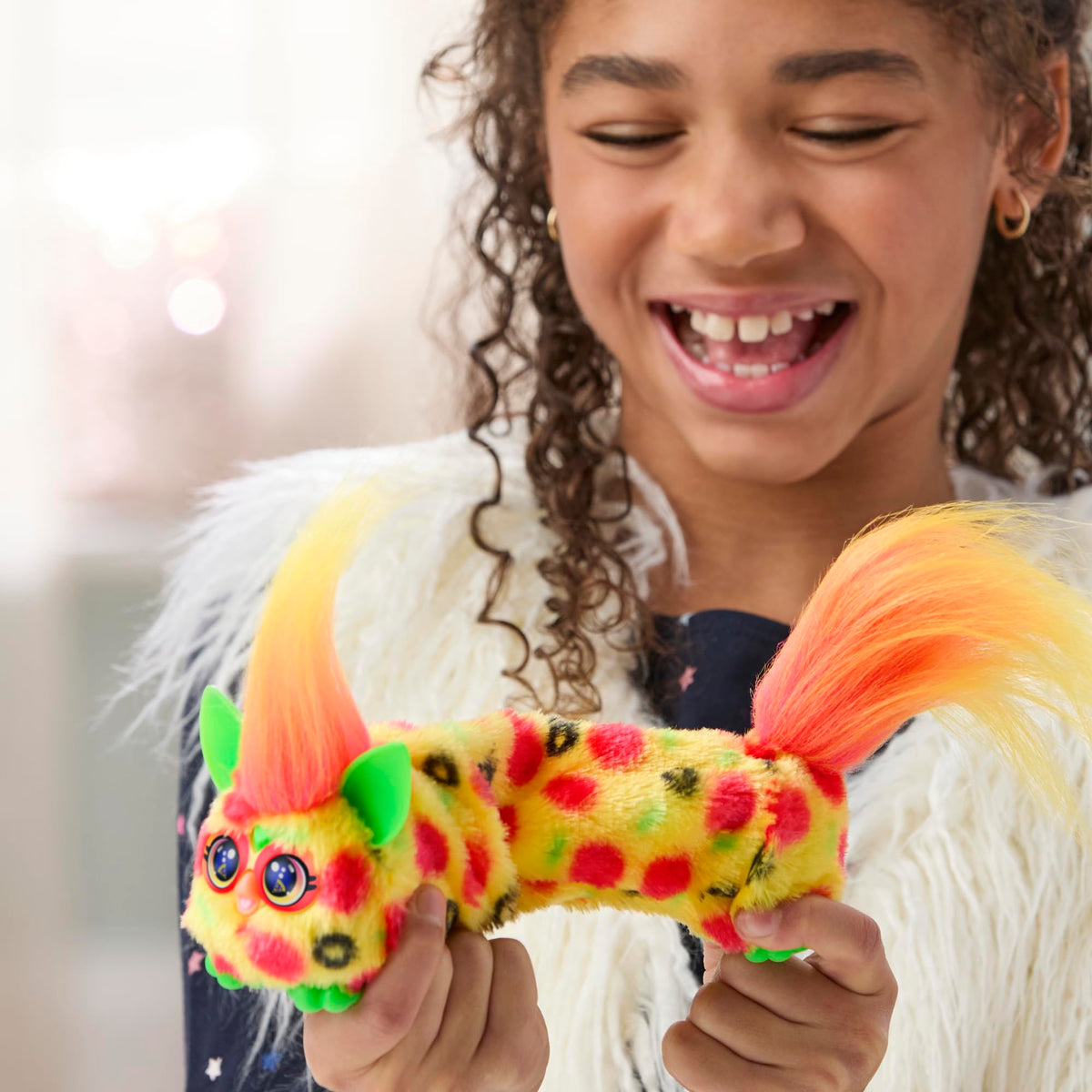 FURBY DJ Furblets Pepp-Oh-Roni Mini Plush Toy – Stretchy, Musical, Furbish, Pizza Colors