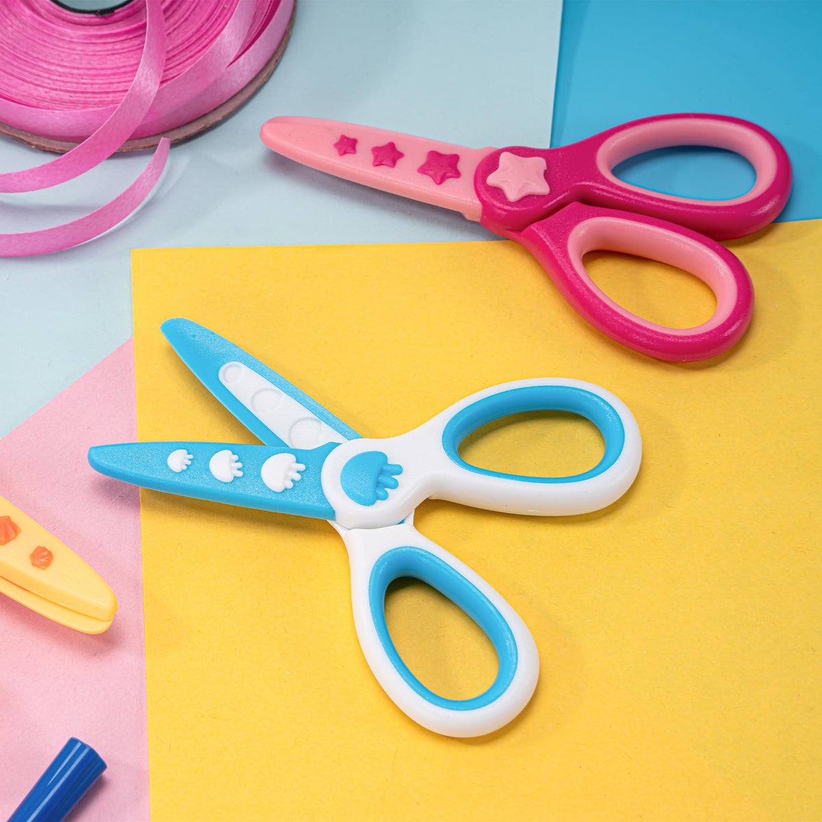 GAIFONGRE 3-Piece Toddler Plastic Safety Scissors – Blunt Tip 4.5-Inch Preschool Training Scissors for Kids