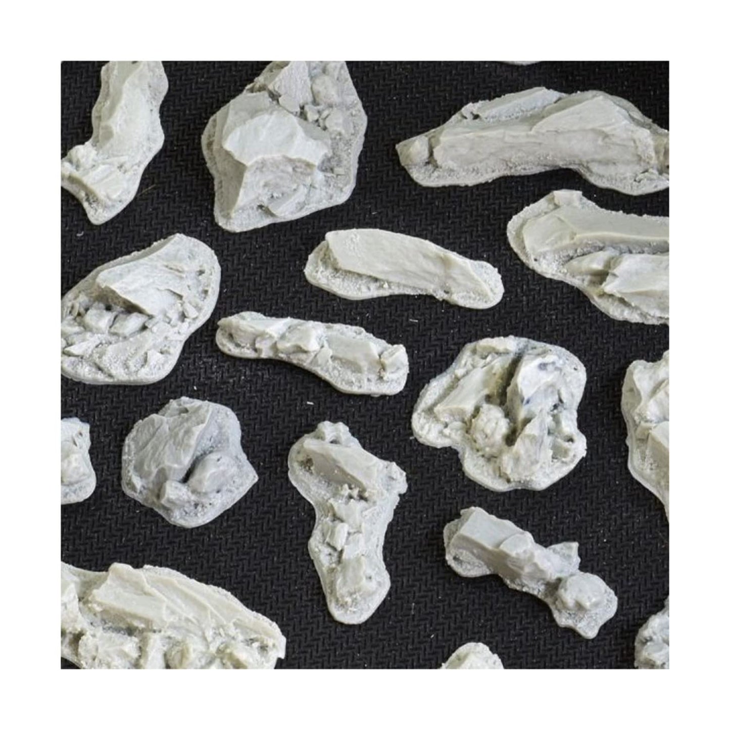 Gamers Grass Basing Bits – Rocks for Realistic Tabletop Terrain