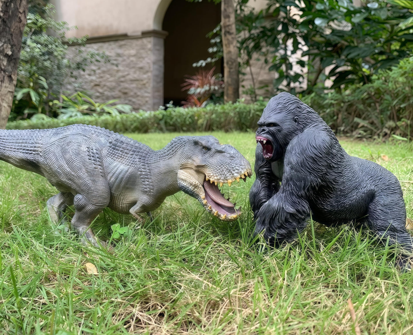 Gemini&amp;Genius Gorilla Toys Tyrannosaurus Rex – Movable Jaw Stand-Up Dino Figure for Kids