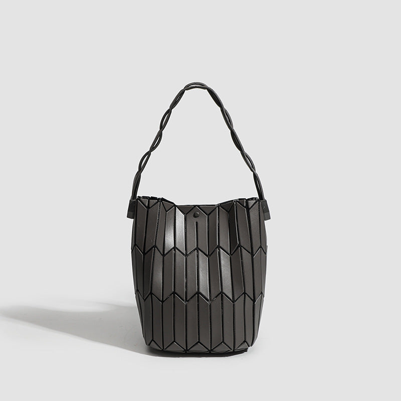 Geometric Rhombus Colour Matching Shoulder Bag