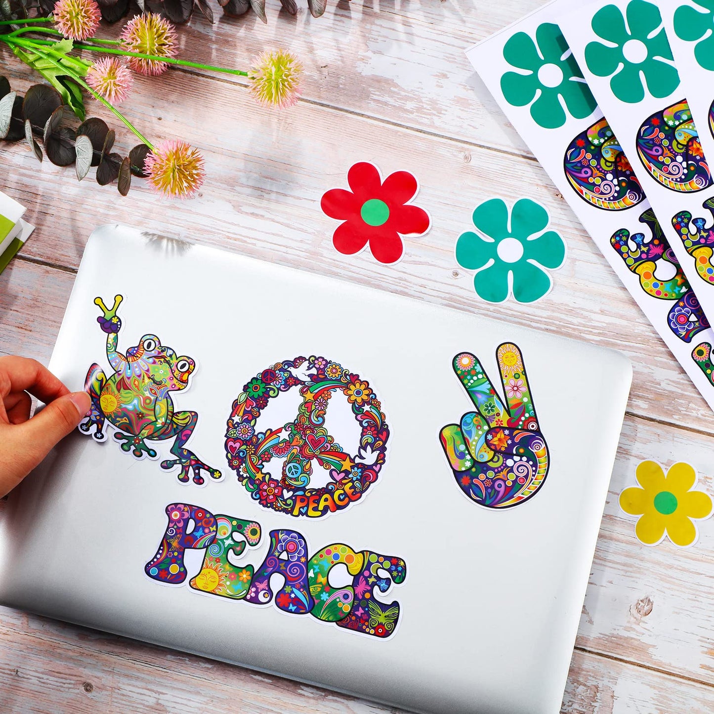 Gersoniel 32-Piece Hippie Stickers Set – Peace Sign, Flowers & Love Car, Laptop & Water Bottle Decals