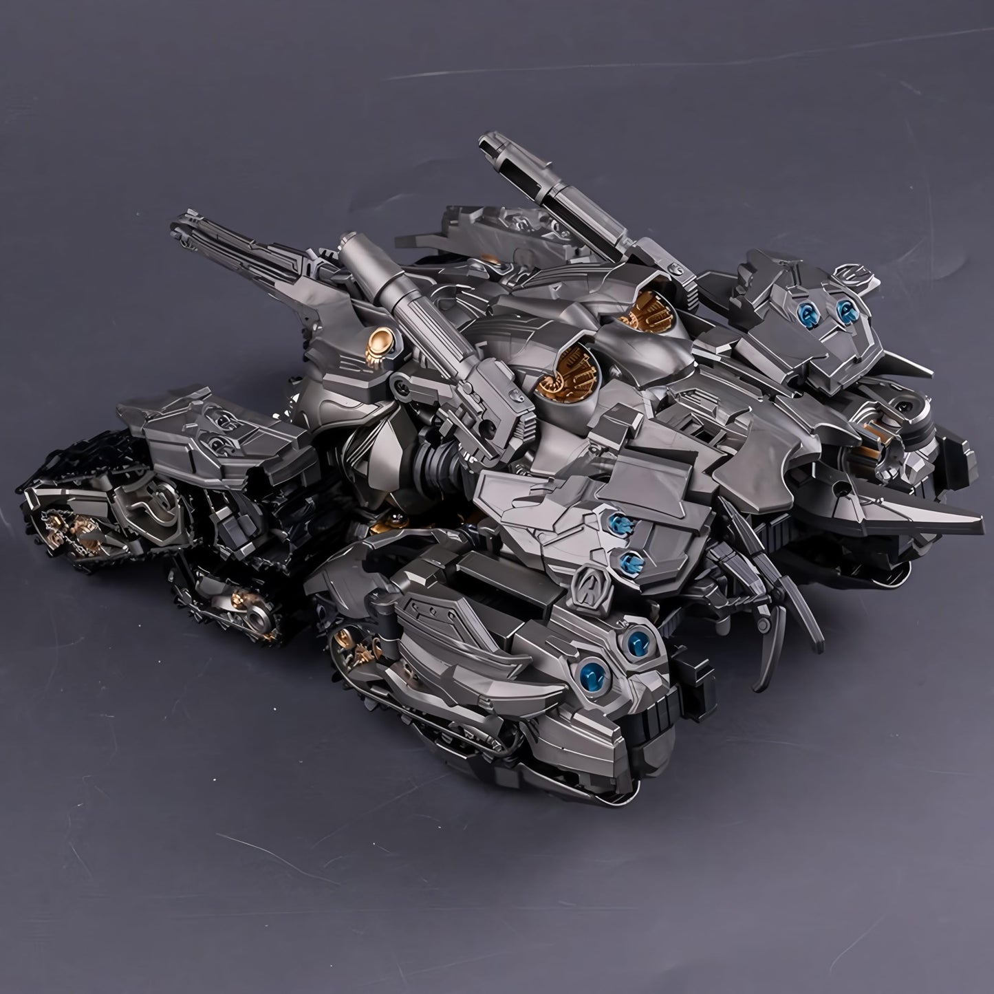 GERYNS Deformation Toy: Oversized 2-in-1 Tank and Robot Figure – 10-inch Tank, 11.8-inch Robot