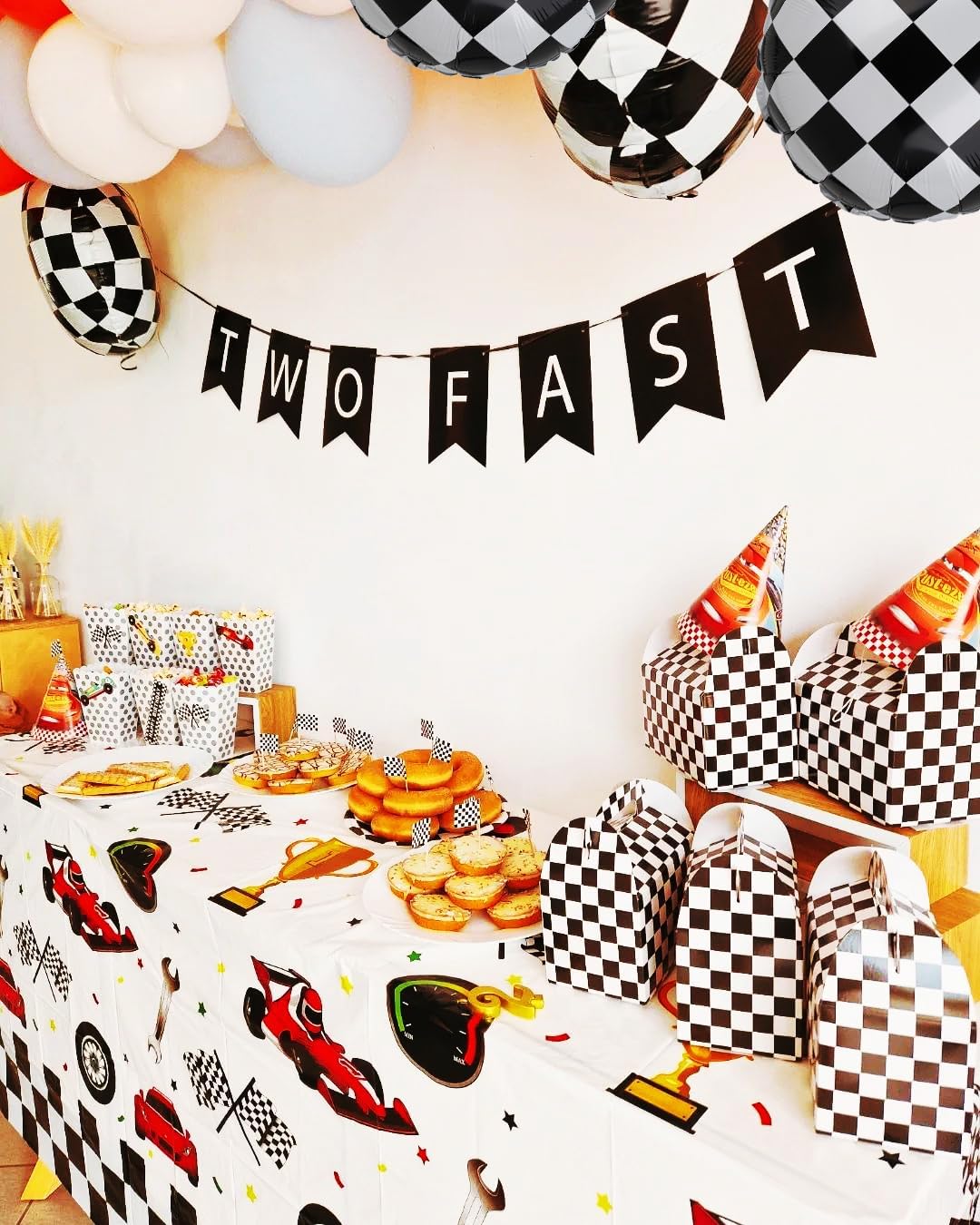 GGDE Racing Car Theme Table Cover – 51x86.6 in, Disposable & Waterproof Party Supplies