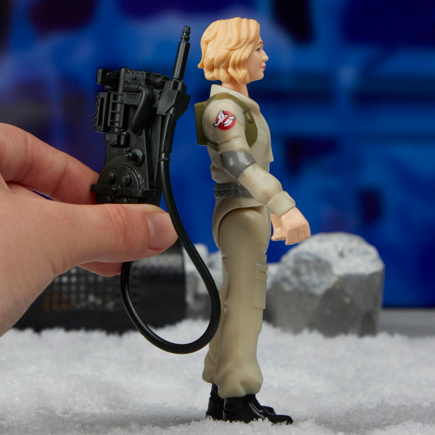 Ghostbusters Fright Features Callie Spengler Action Figure with Ecto-Stretch Tech