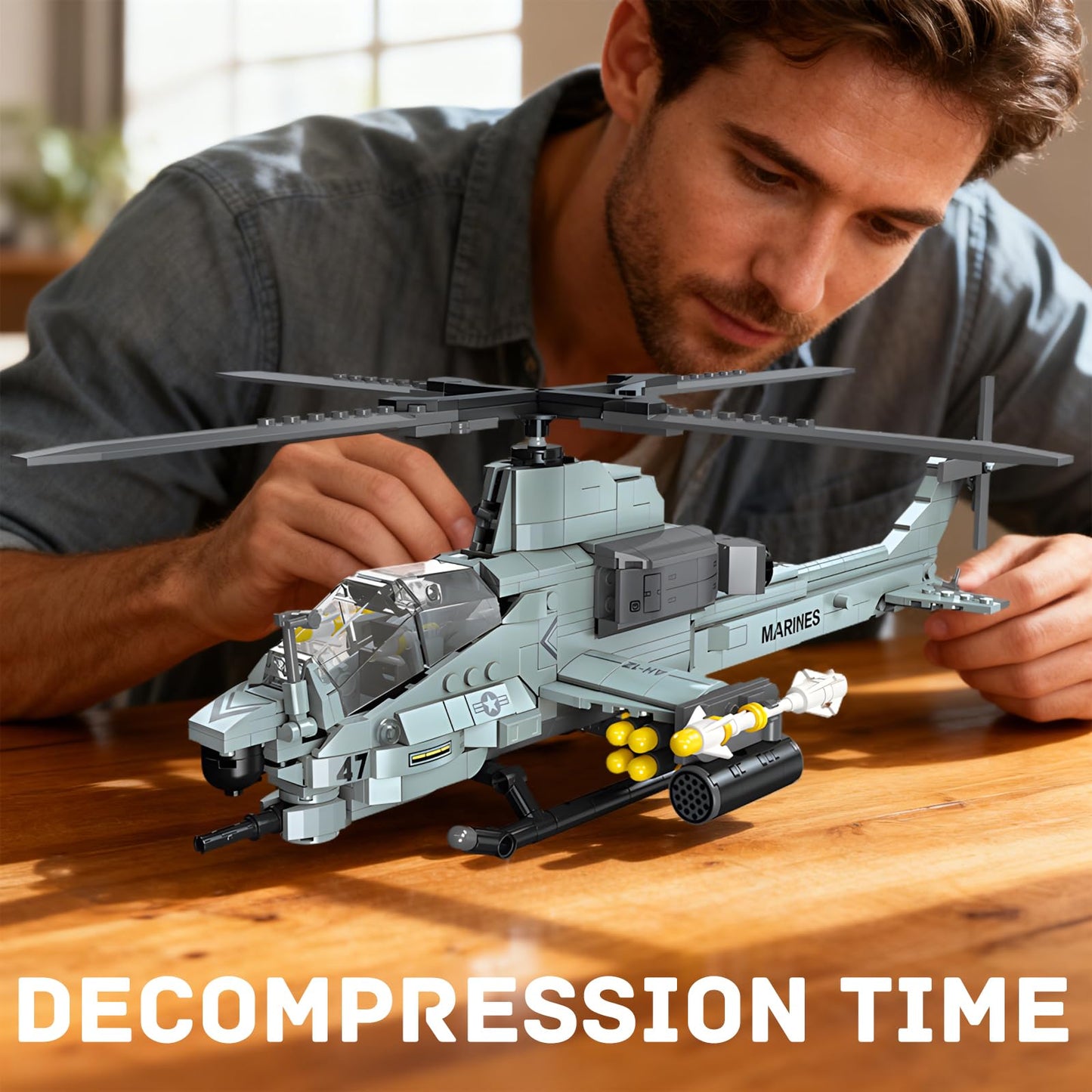 GHQYTPR AH-1Z Viper Building Blocks – 597 PCS Marine Corps Aviation Model Toy