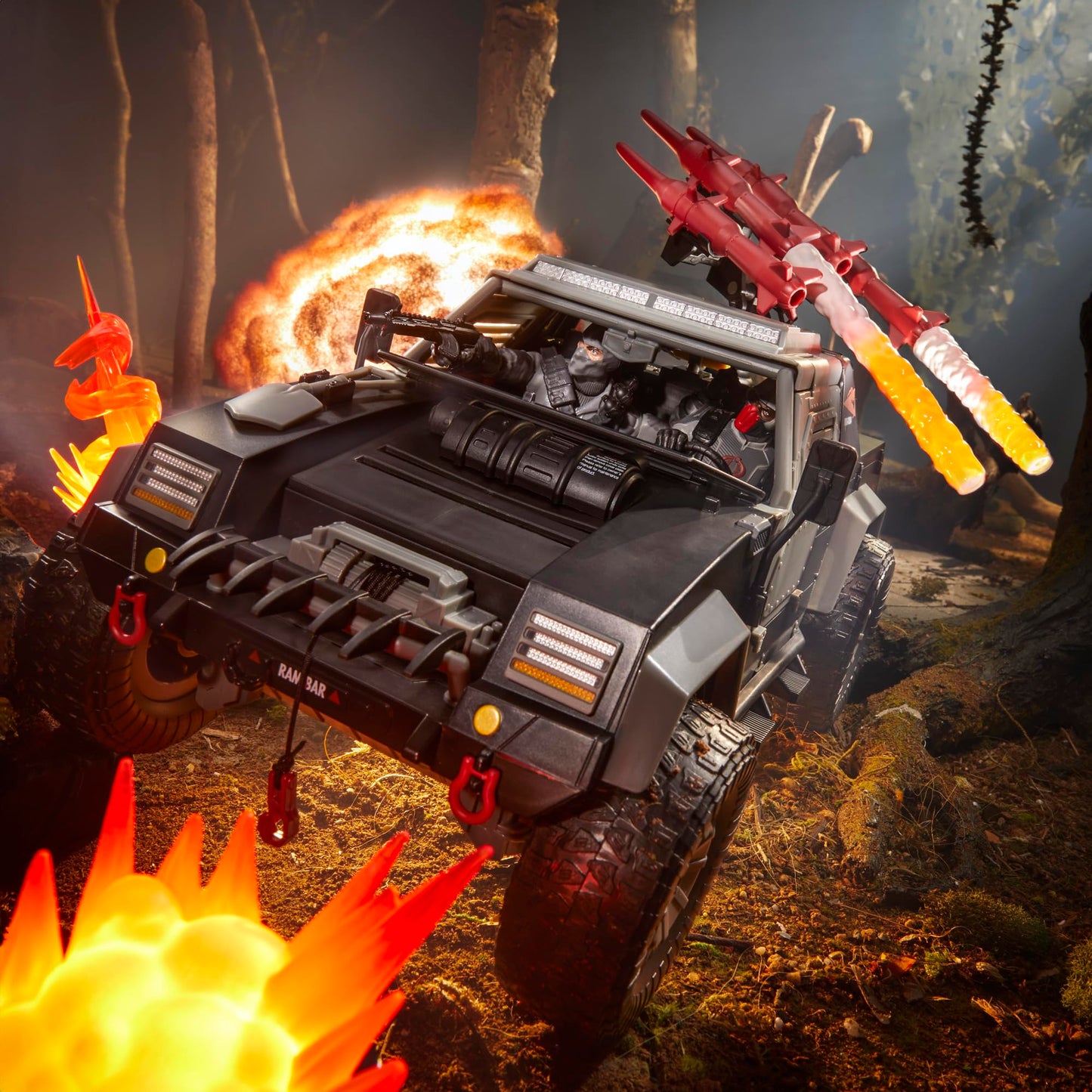 G.I. Joe Classified Series #120 Cobra Night Attack 4-WD Stinger & Driver – 6-Inch Action Figure & Vehicle