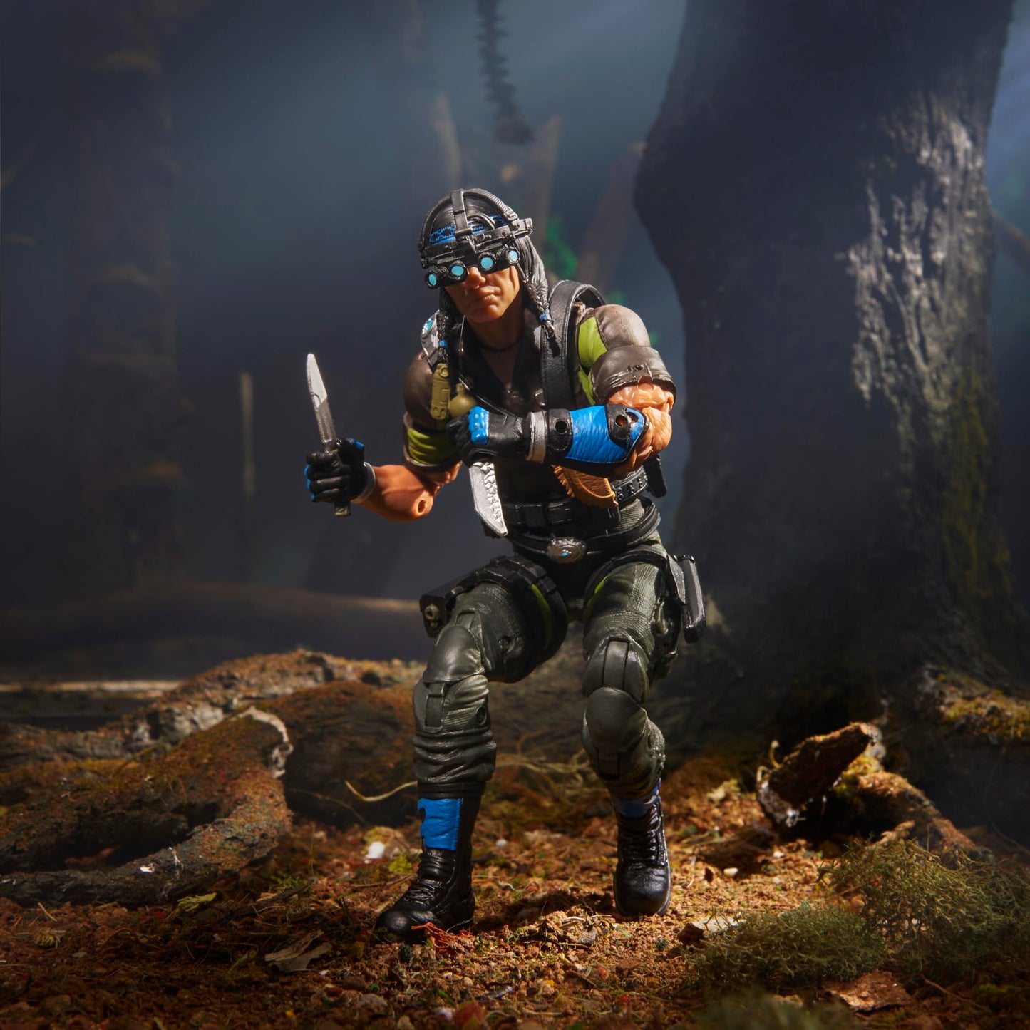 G.I. Joe Classified Series #128 – Mad Marauders: Low-Light, Spirit Iron-Knife & Niyol (2 Figure Set)