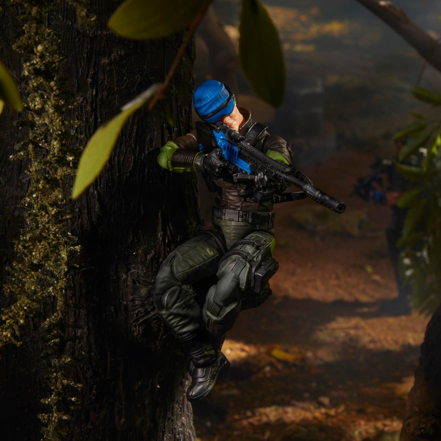 G.I. Joe Classified Series #128 – Mad Marauders: Low-Light, Spirit Iron-Knife & Niyol (2 Figure Set)