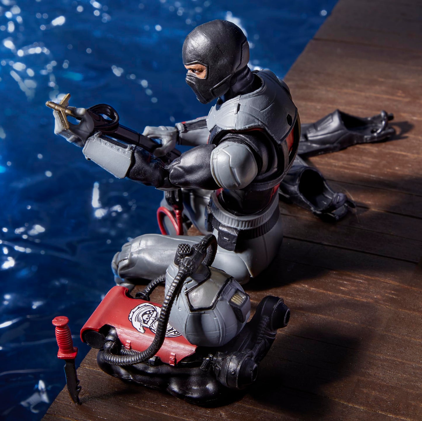 G.I. Joe Classified Series Cobra EEL Action Figure – 6-Inch Amazon Exclusive with 6 Accessories
