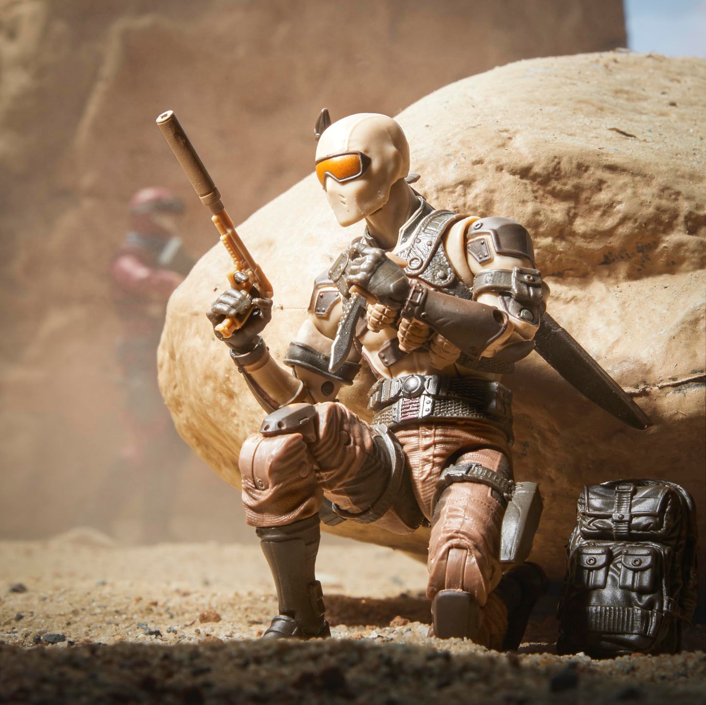 G.I. Joe Classified Desert Commando Snake Eyes – 6-Inch Action Figure with 9 Accessories