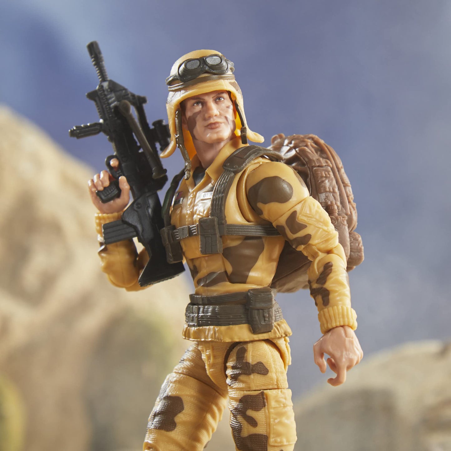 G.I. Joe Classified Series Dusty Action Figure 6-Inch with Premium Accessories