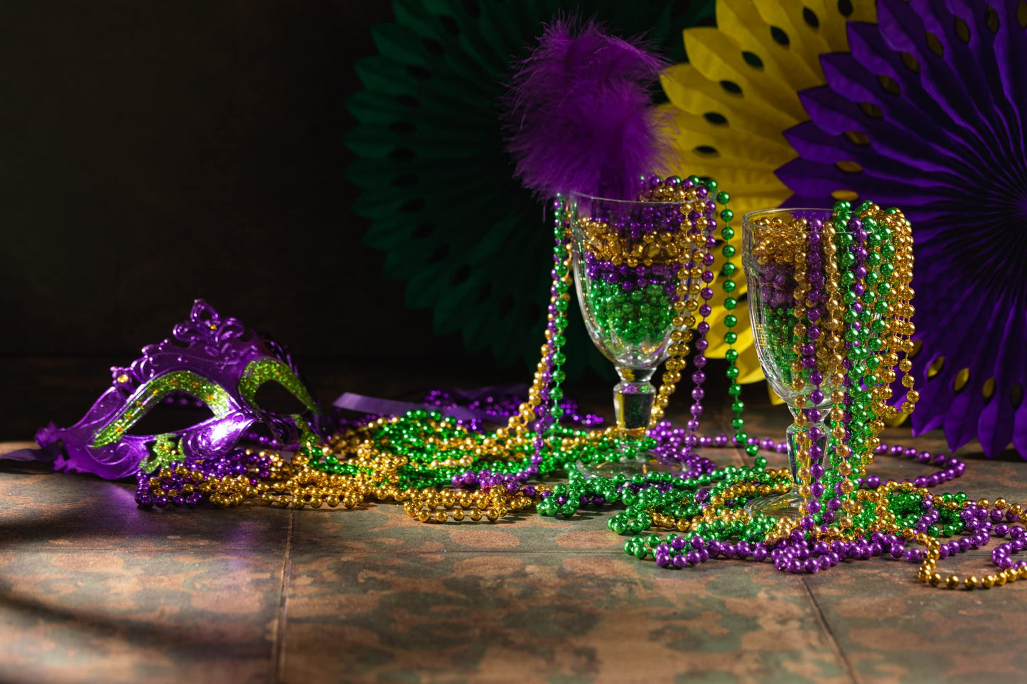 GiftExpress 144-Pack Mardi Gras Beads – 33in Bulk Purple Green Gold