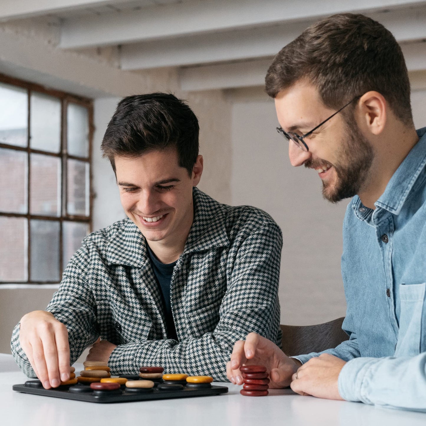 GIGAMIC Qawale — Award-Winning 2-Player Wooden Abstract Strategy Game
