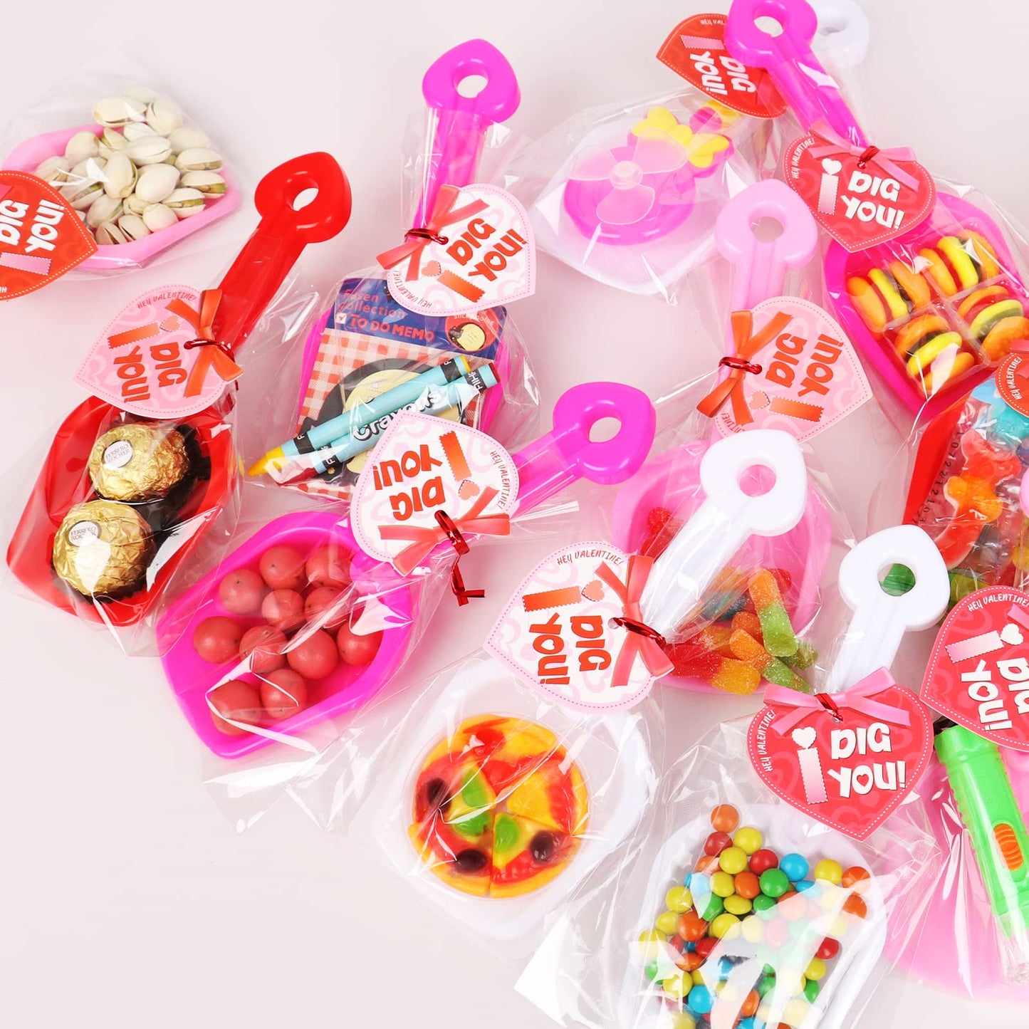 Giiffu 28PCS Valentine Shovels with I Dig You Cards | Classroom Party Favors