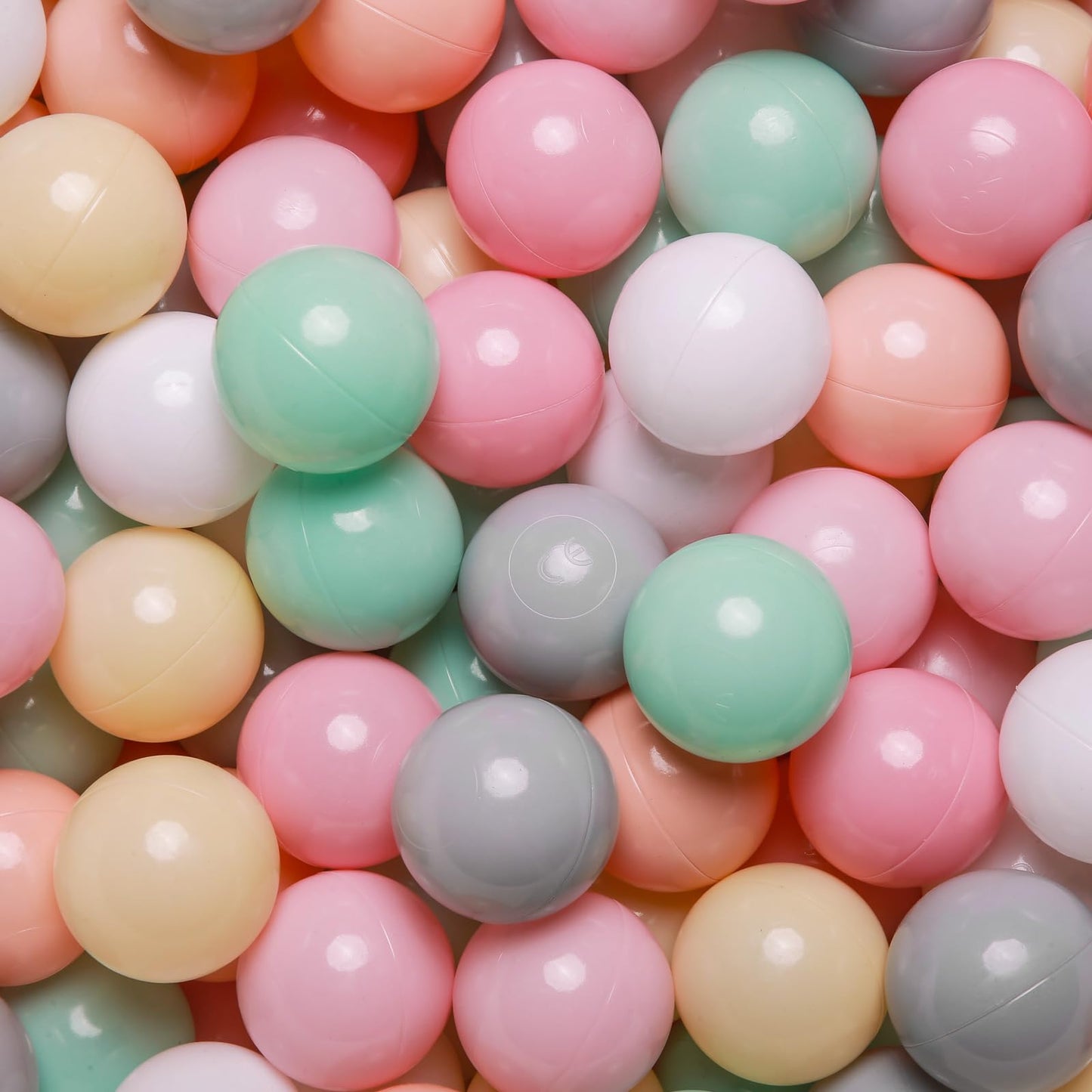 GOGOSO Ball Pit Balls – Safe Plastic Balls for Toddlers, 6 Colors, 200 Balls