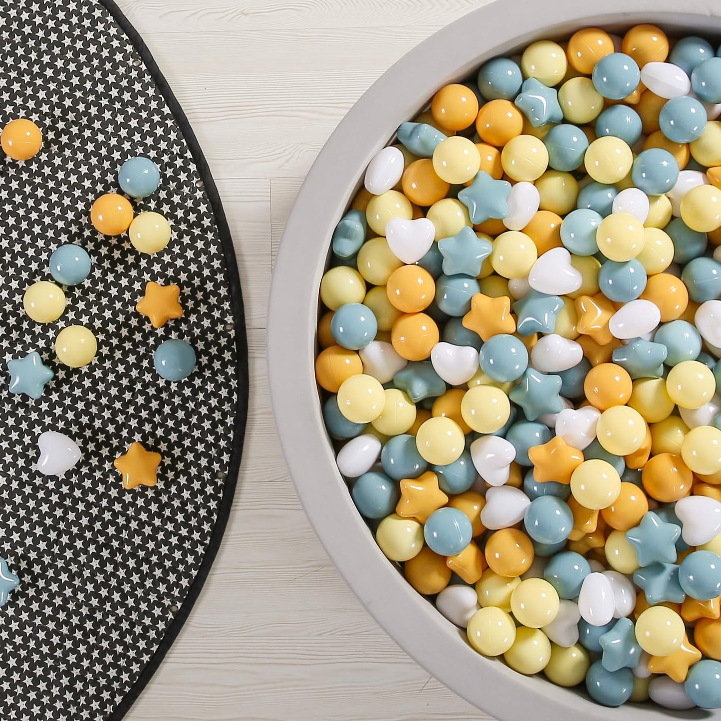 GOGOSO Ball Pit Balls – 200pcs Stars & Hearts, Pastel Yellow & Blue