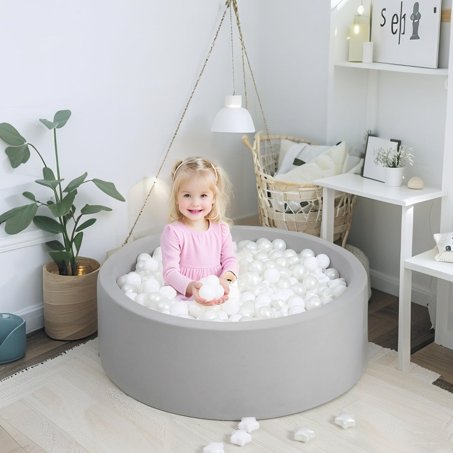 GOGOSO Ball Pit Balls for Toddlers – 100 Non-Toxic Pastel Pearl White & White Star
