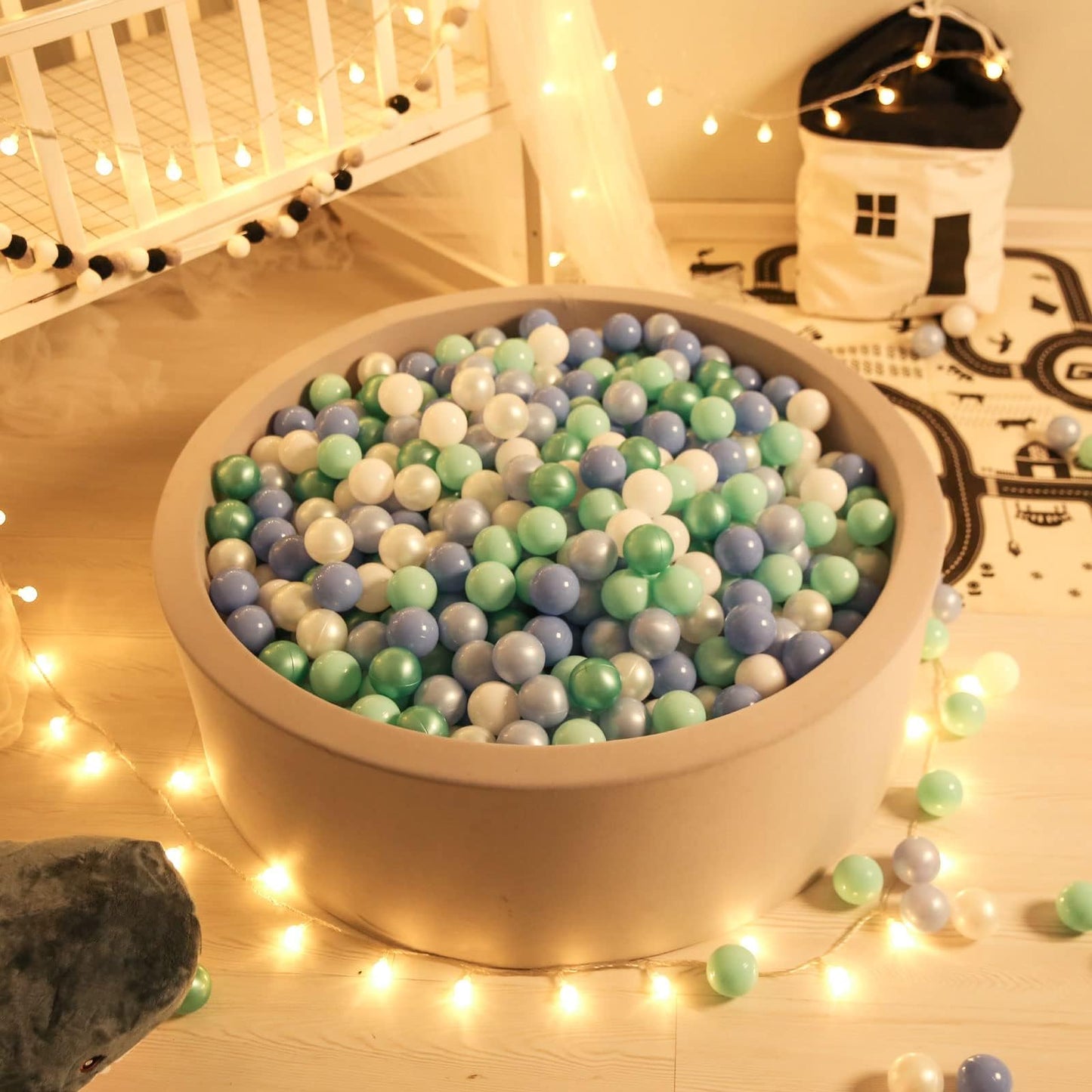 GOGOSO Ball Pits Balls – 2.2-Inch Crush-Proof, Non-Toxic Play Balls (100 Count) – Pearl, Macaron Blue, Green, White