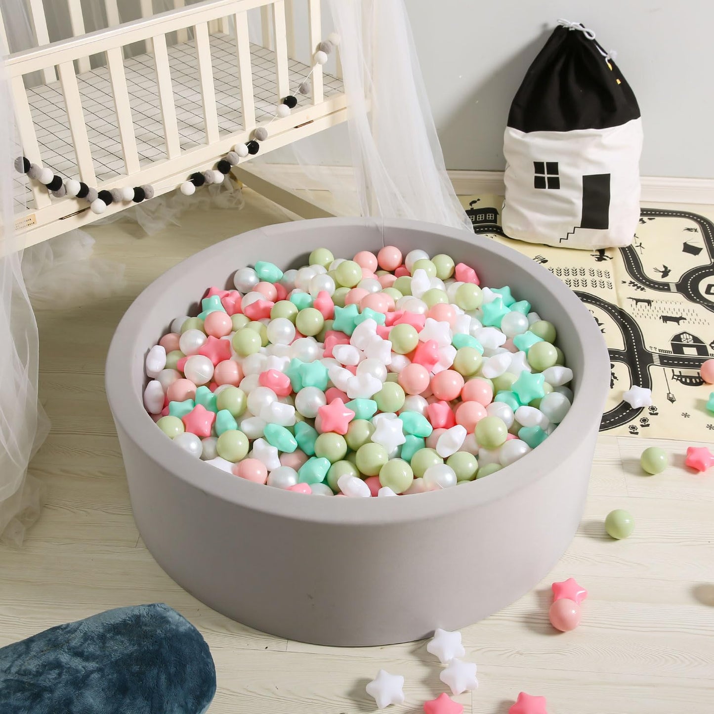 GOGOSO Ball Pits Balls – 100 Count, 2.2-Inch Crush-Proof Non-Toxic Plastic Balls (Pink/Green/White)