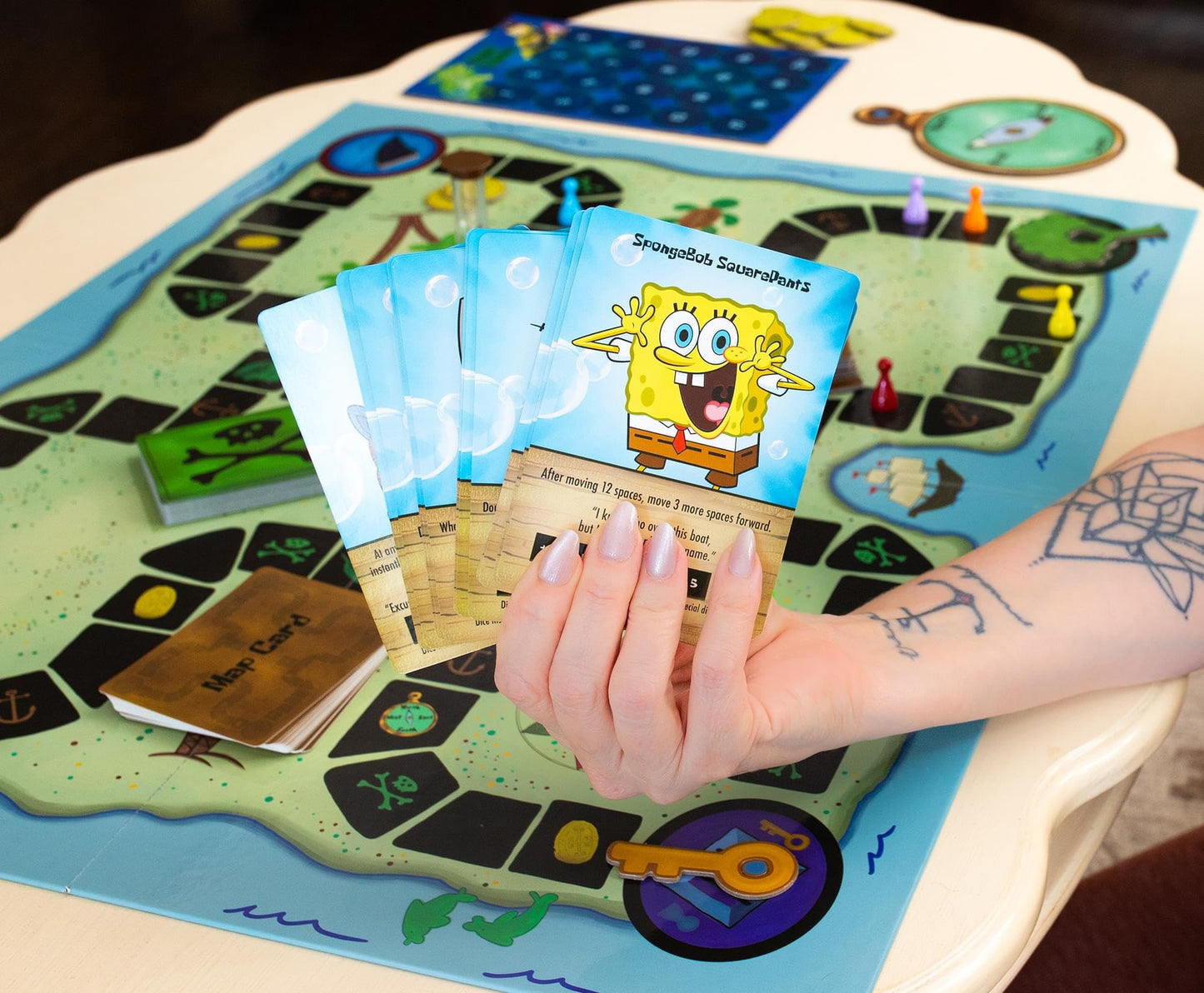 Golden Bell Studios SpongeBob Flying Dutchman's Treasure Hunt Board Game for 2-6 Players