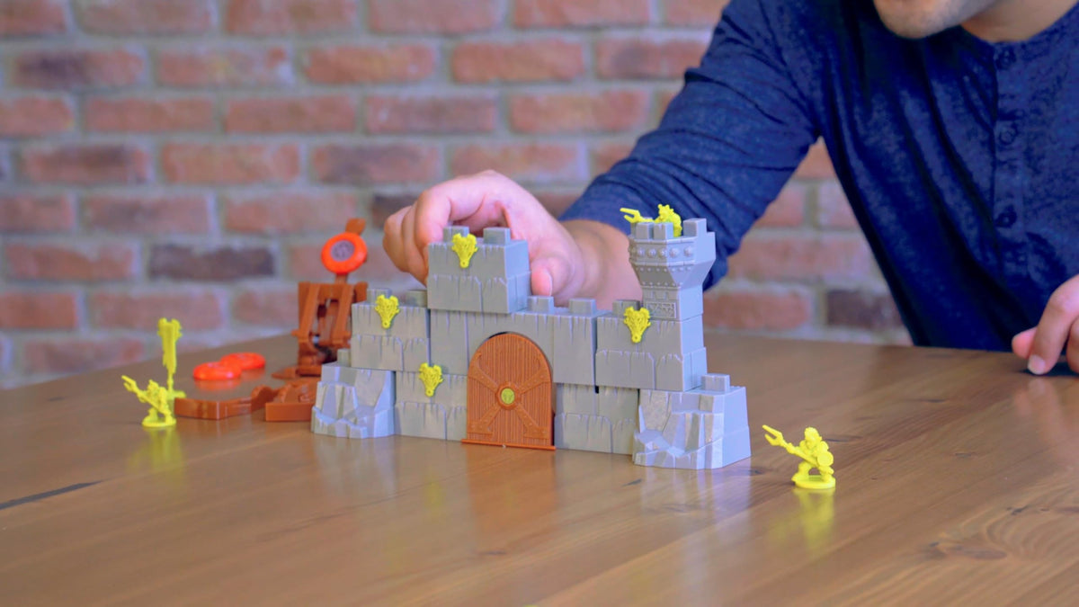 Goliath Crossbows & Catapults Castle Battle – Strategy Game for 2 Players, Ages 7+