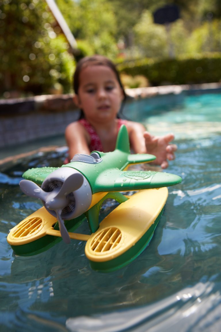 Green Toys Seaplane - Eco-Friendly Bath Toy, USA Made, Recycled Plastic