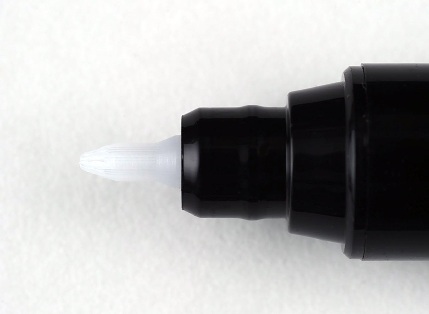 Mr. Hobby Pour Type Gundam Marker Black GM301P | GSI Creos Gundam Marker