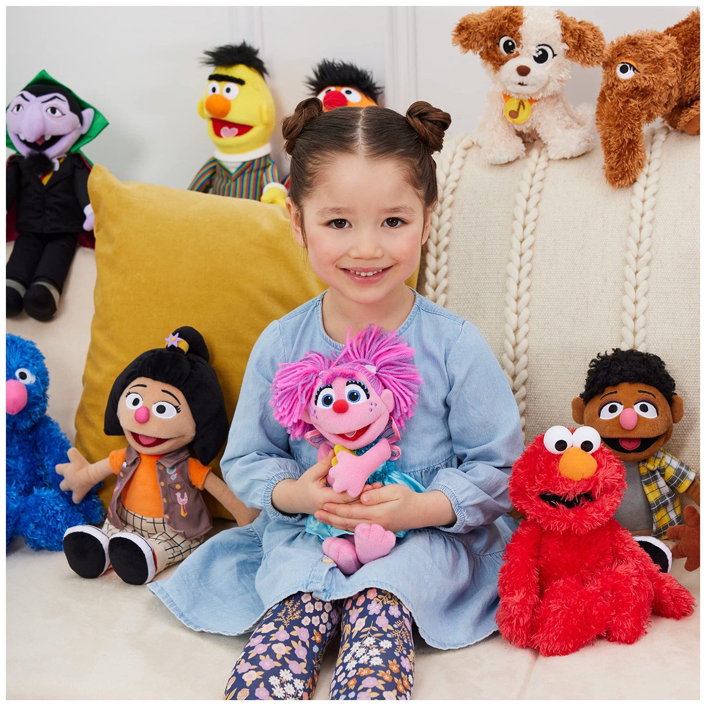 GUND Sesame Street Elmo Plush 13-Inch — Official Licensed Muppet Toy for Ages 1+