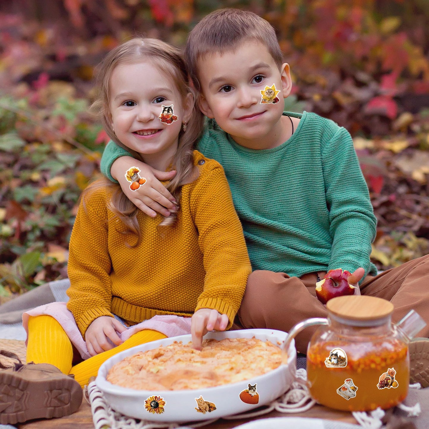 H1vojoxo Autumn Thanksgiving Sticker Rolls – 1000 Self-Adhesive Cat Designs in 2 Rolls, 16 Patterns